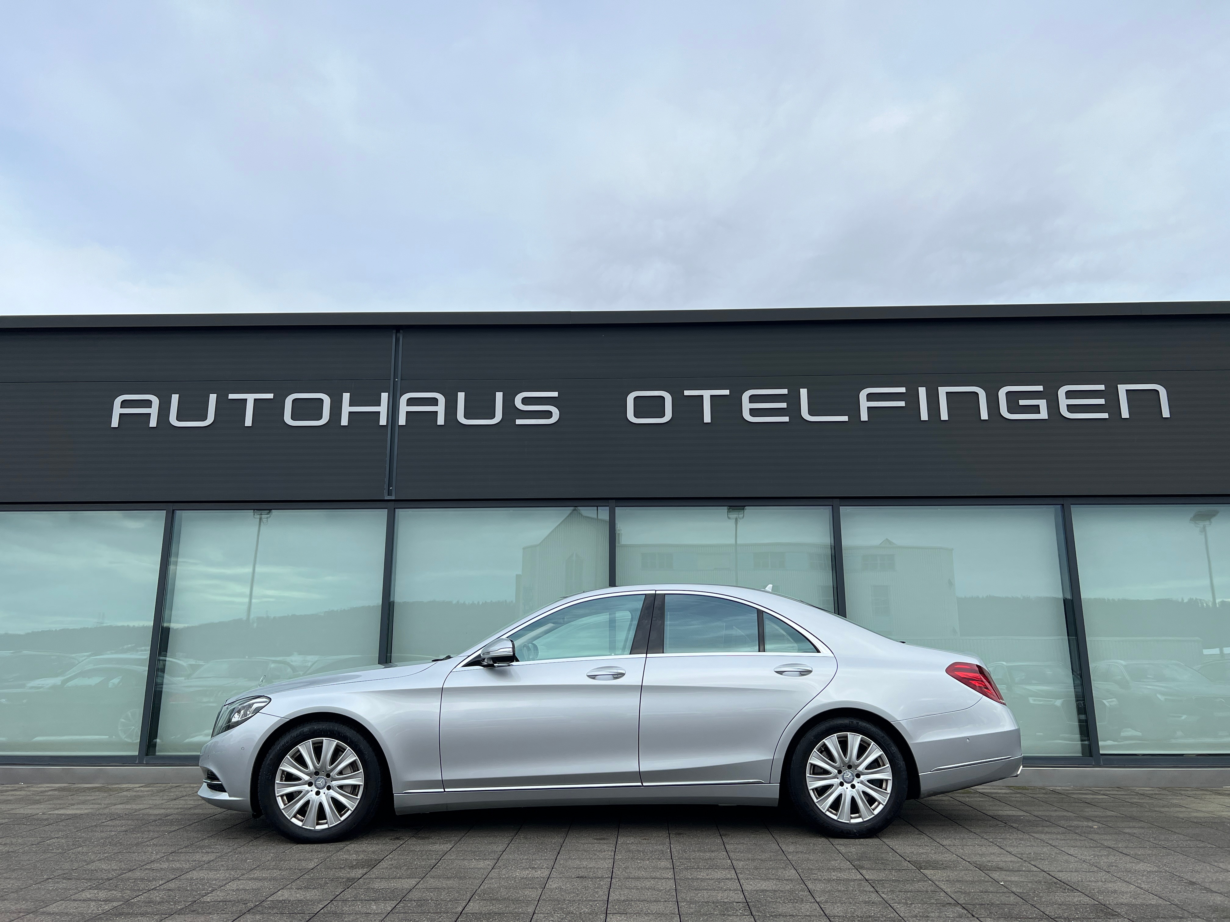 MERCEDES-BENZ S 500 4Matic 7G-Tronic