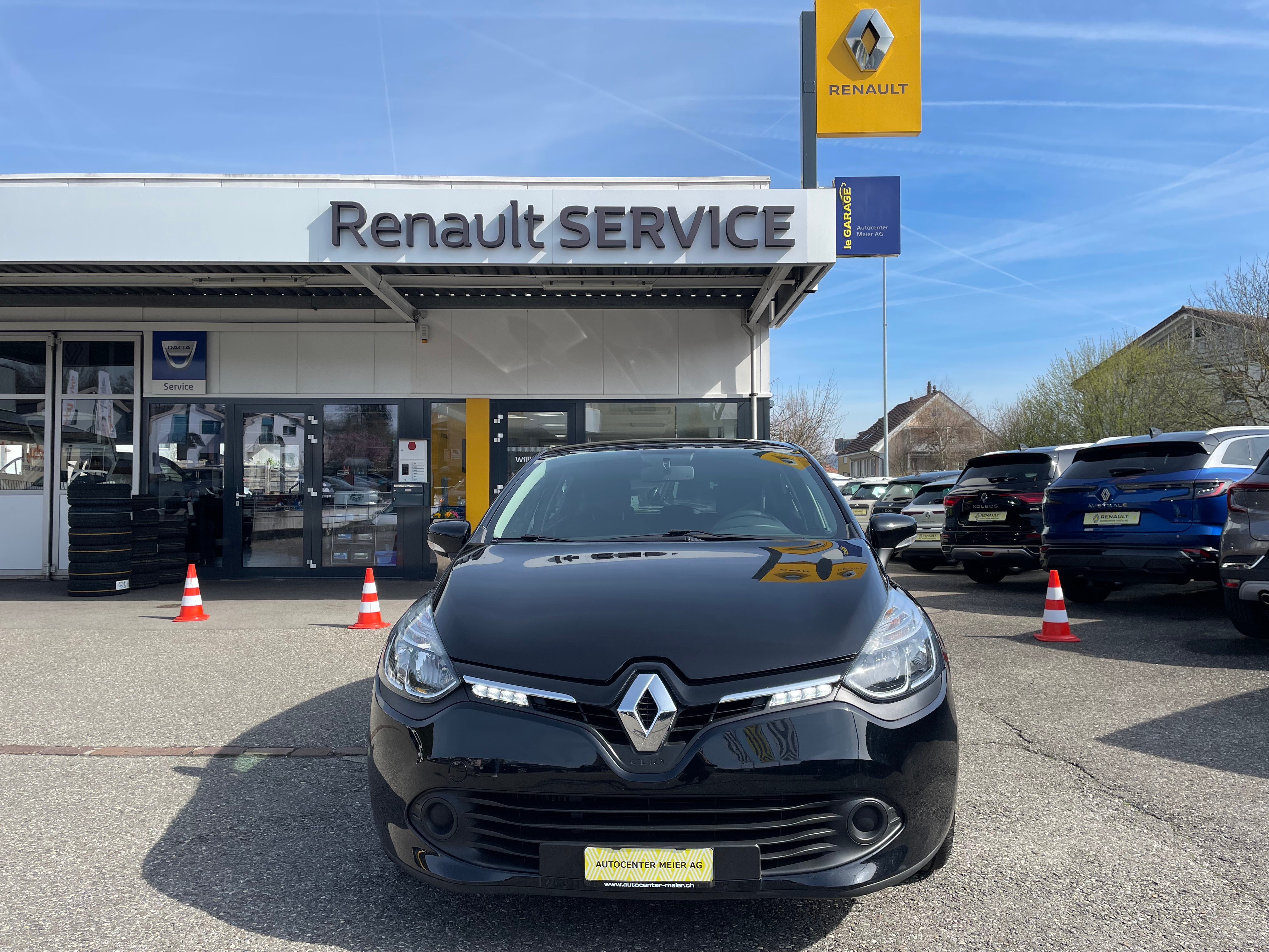 RENAULT Clio 0.9 12V Expression