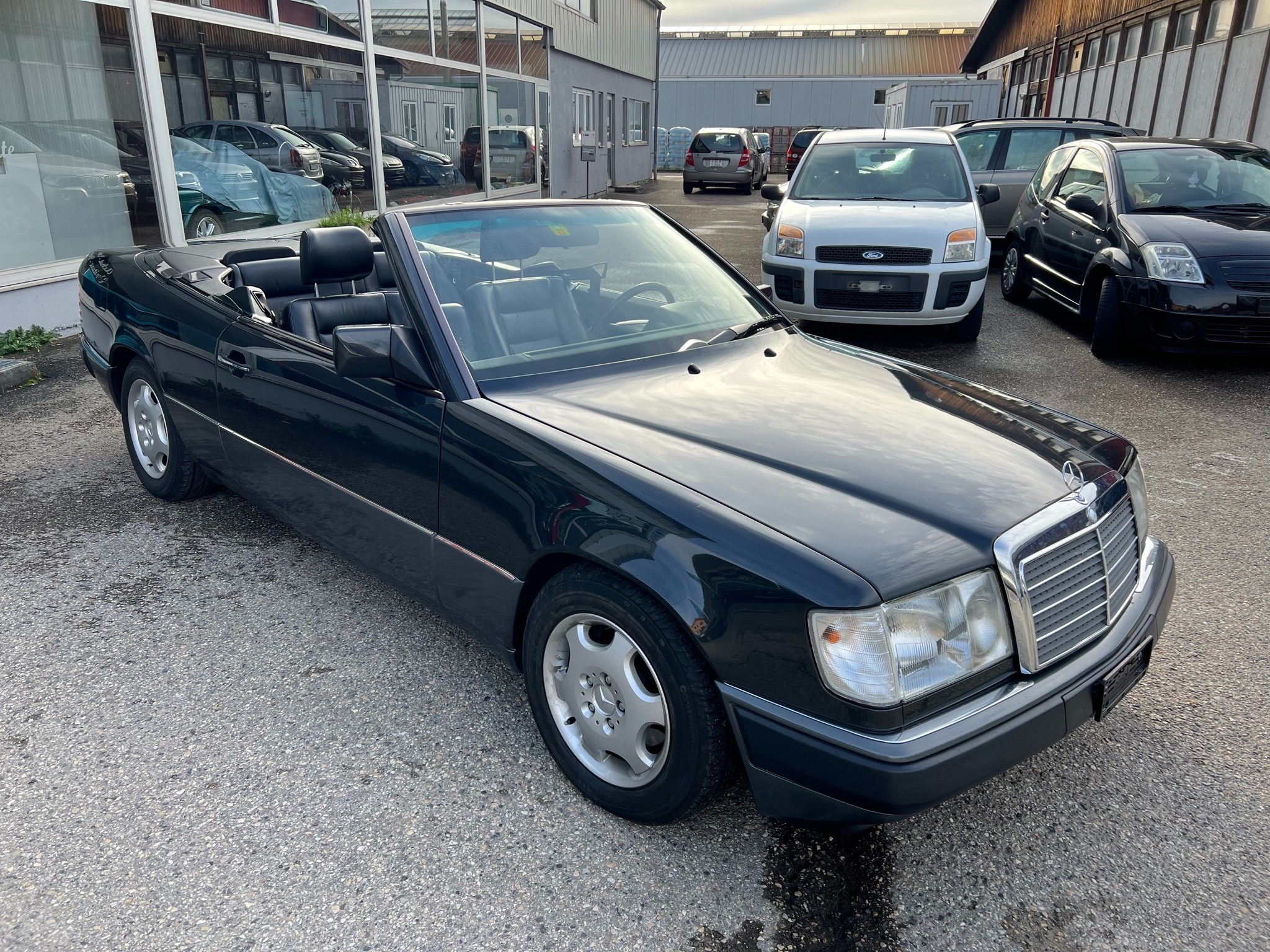 MERCEDES-BENZ E 300 Cabrio