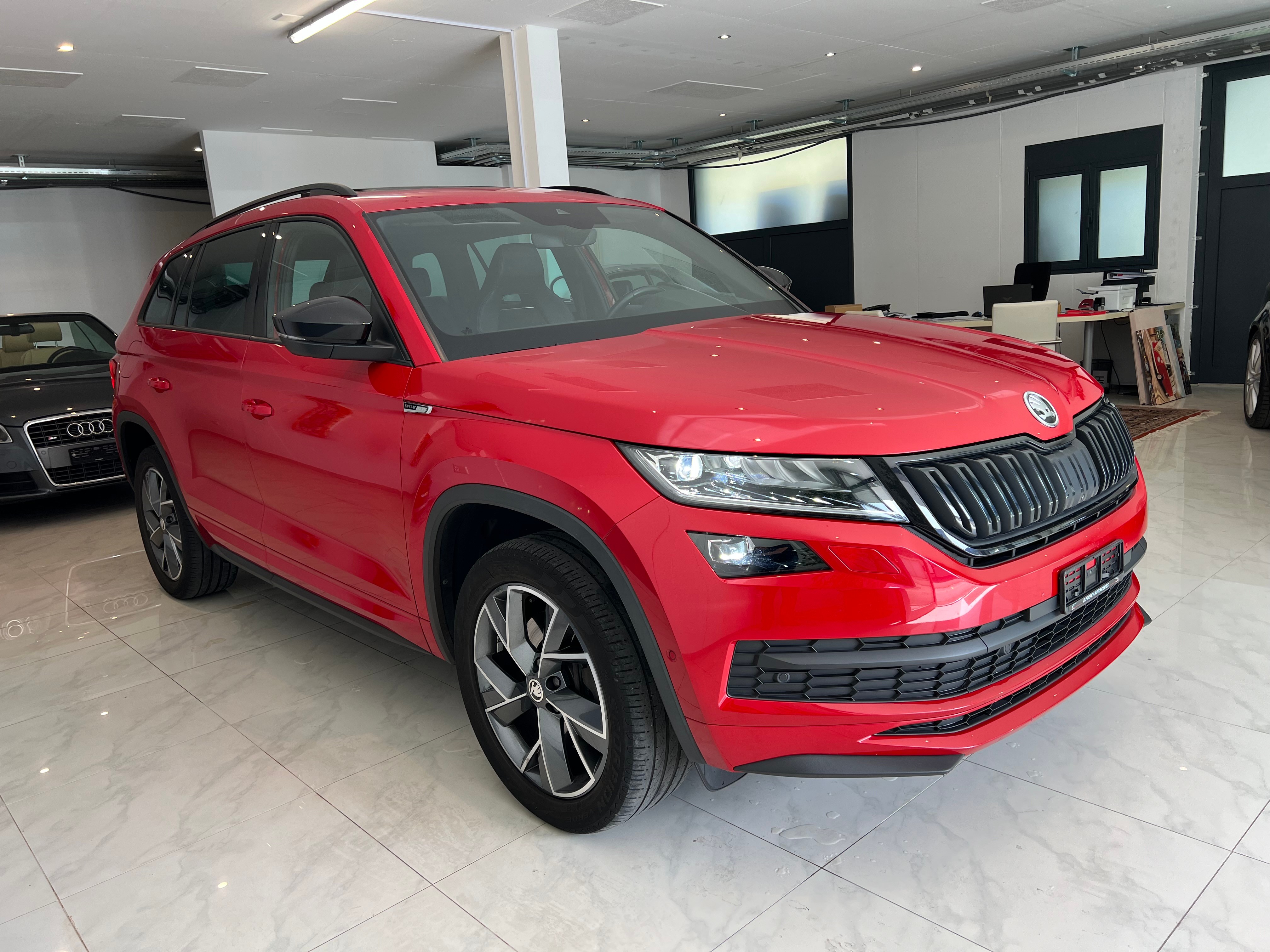 SKODA Kodiaq 2.0 TSI 4x4 Sport Line