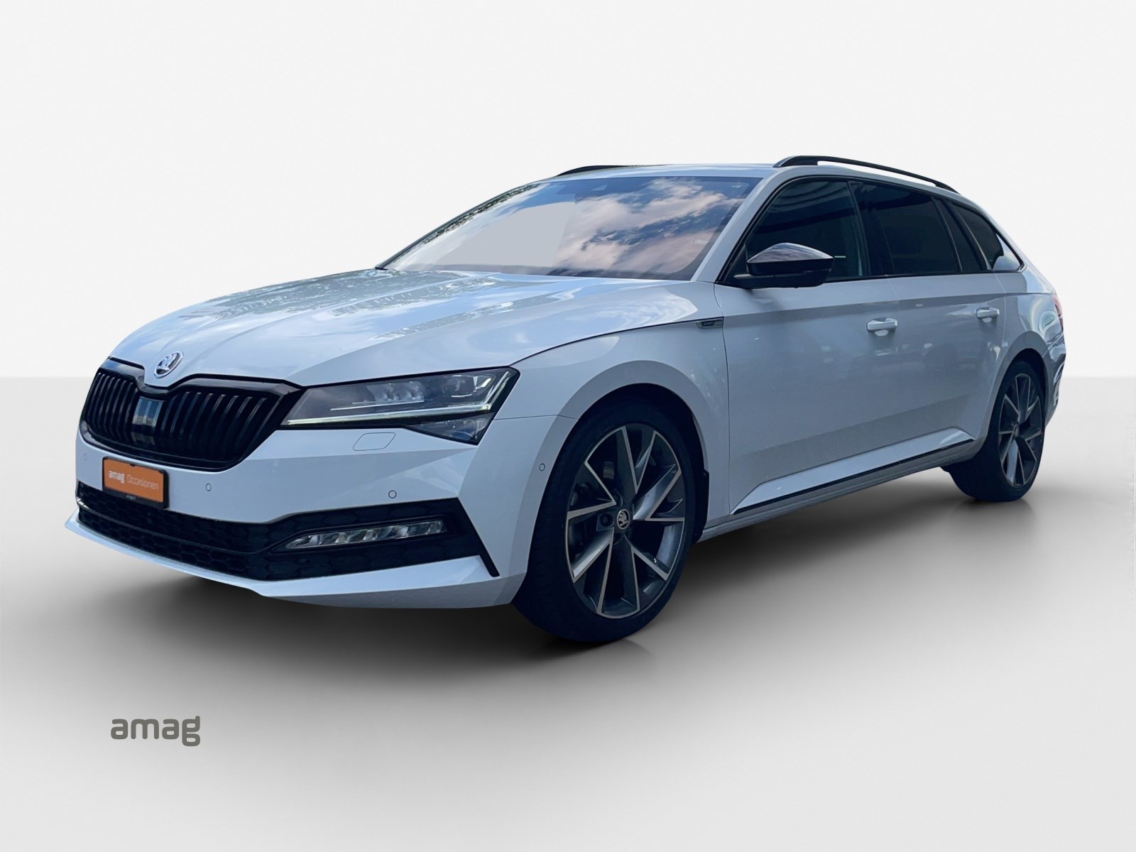 SKODA Superb Combi 2.0 TDi SportLine 4x4 DSG