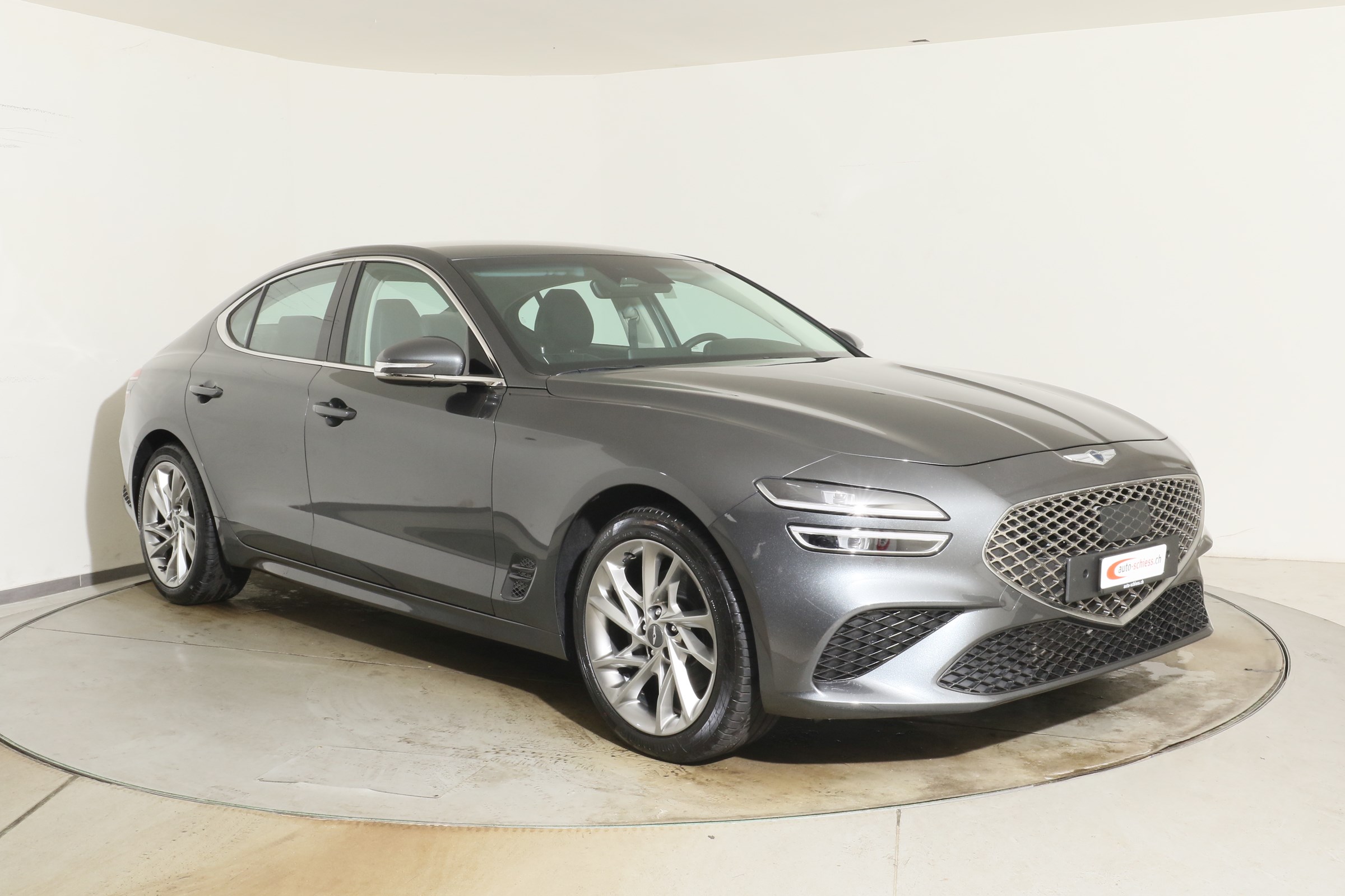 GENESIS G70 2.2 CRDI Luxury AT8 AWD