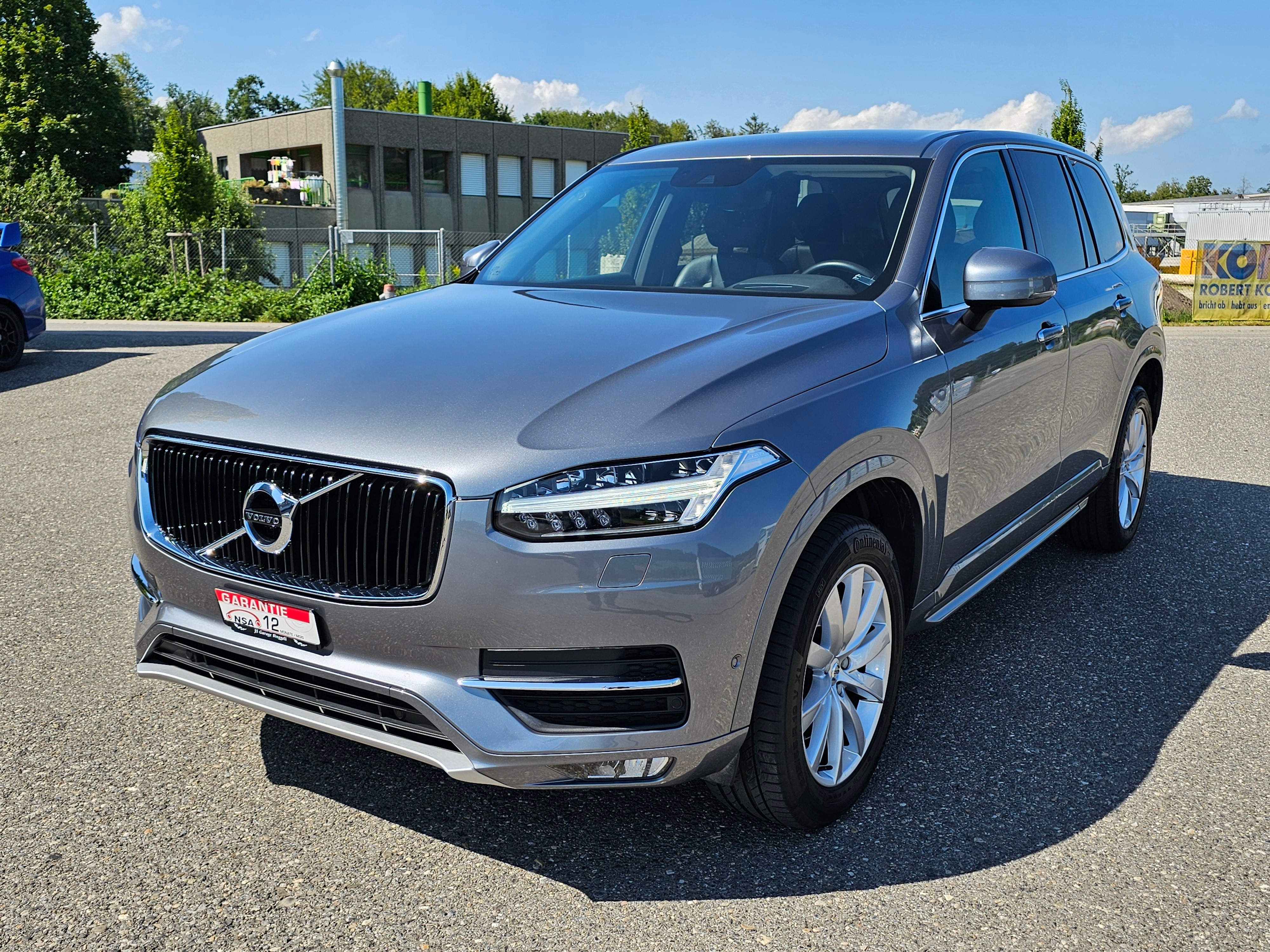 VOLVO XC90 D5 AWD Momentum Geartronic