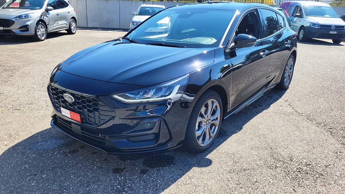 FORD Focus 1.0 MHEV ST-Line Automat