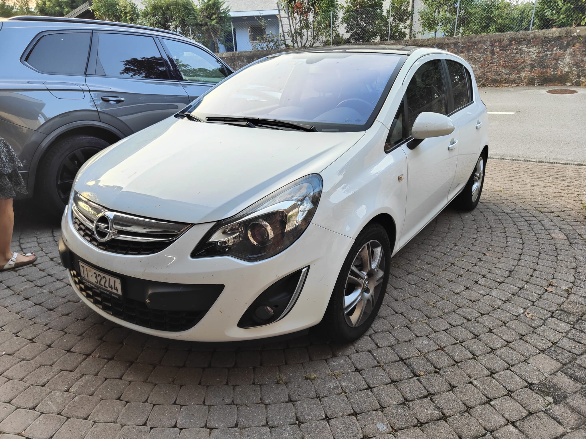 OPEL Corsa 1.4 TP Color Edition