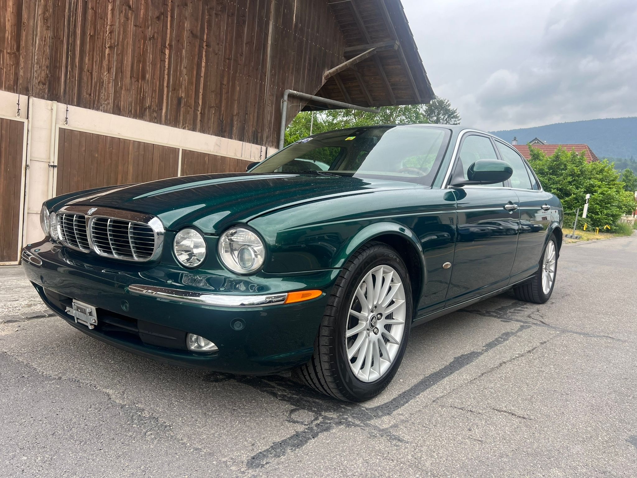 JAGUAR XJ6 2.7d V6 Executive