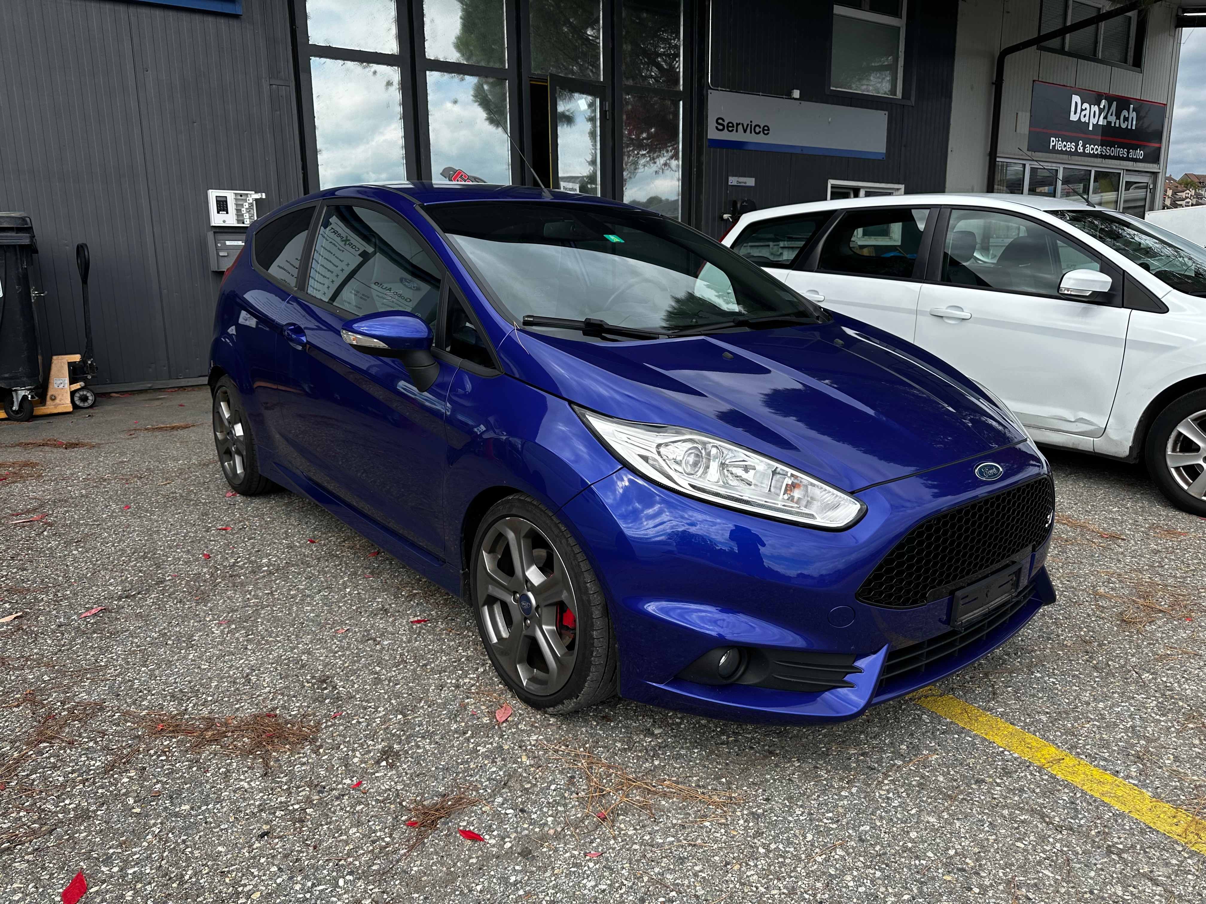 FORD Fiesta 1.6 SCTi ST-2