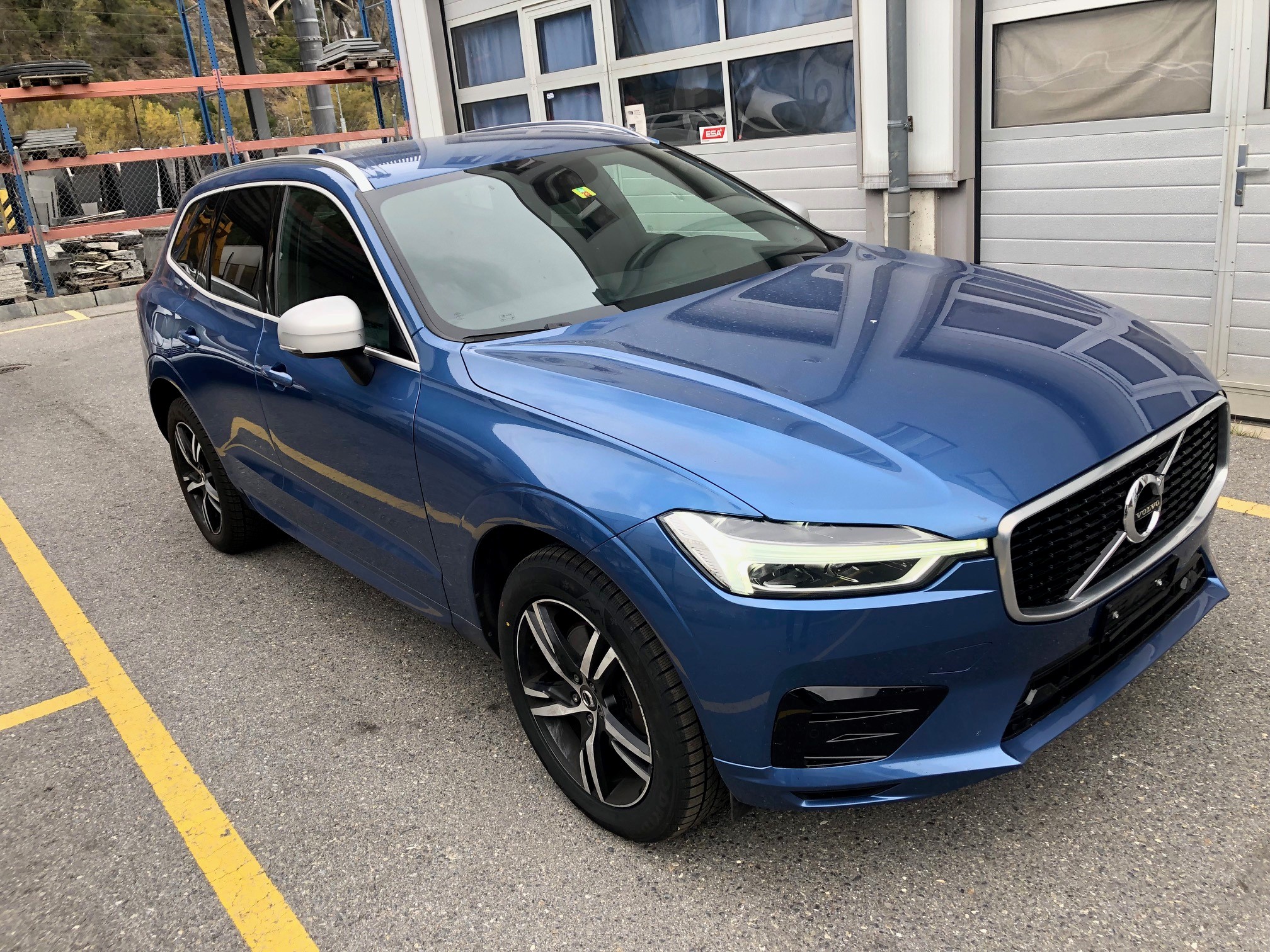 VOLVO XC60 D4 AWD R-Design Geartronic