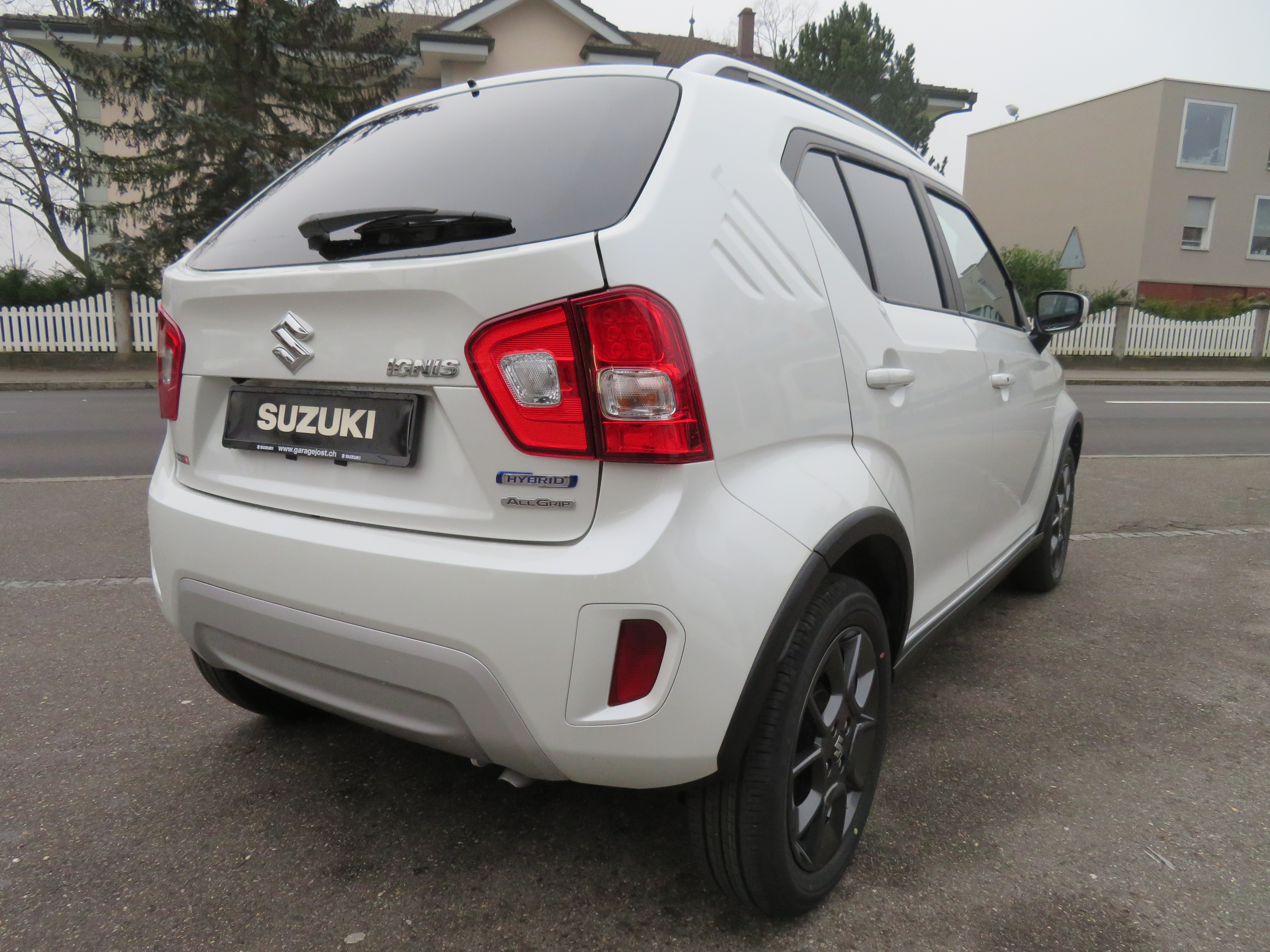 SUZUKI Ignis 1.2i Compact Top Hybrid 4x4
