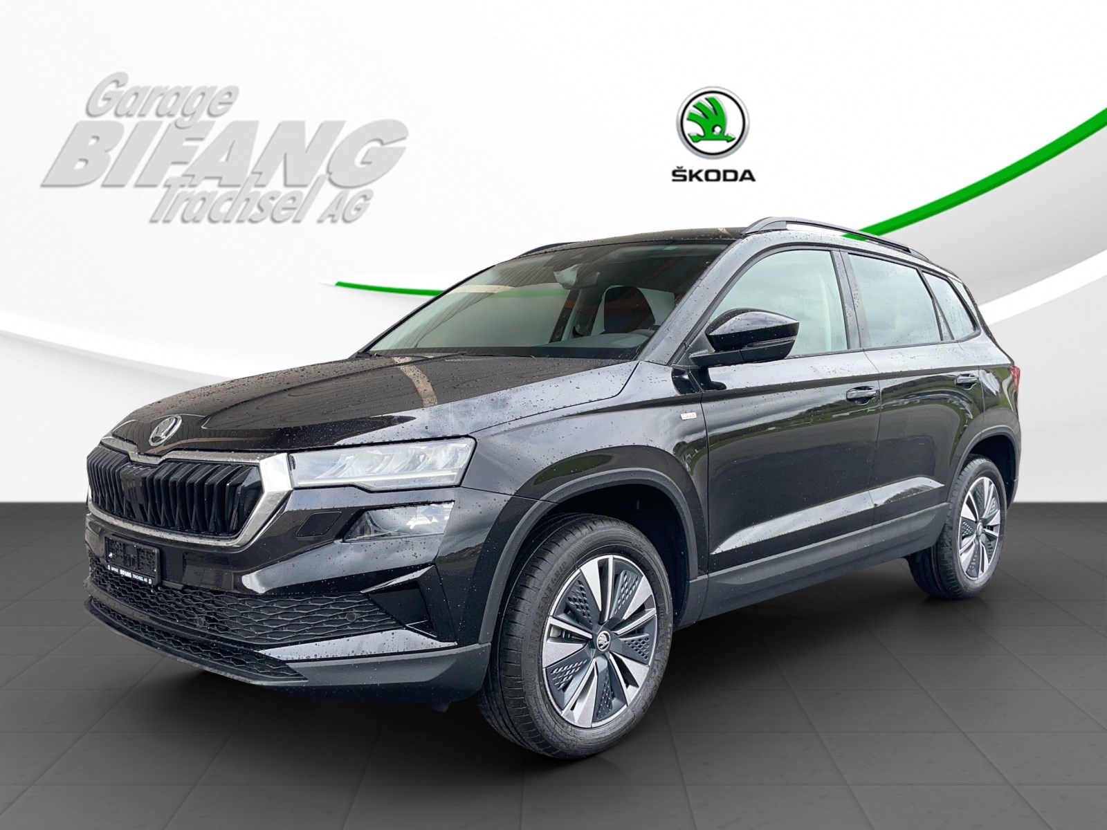 SKODA Karoq 1.5 TSI Tour DSG