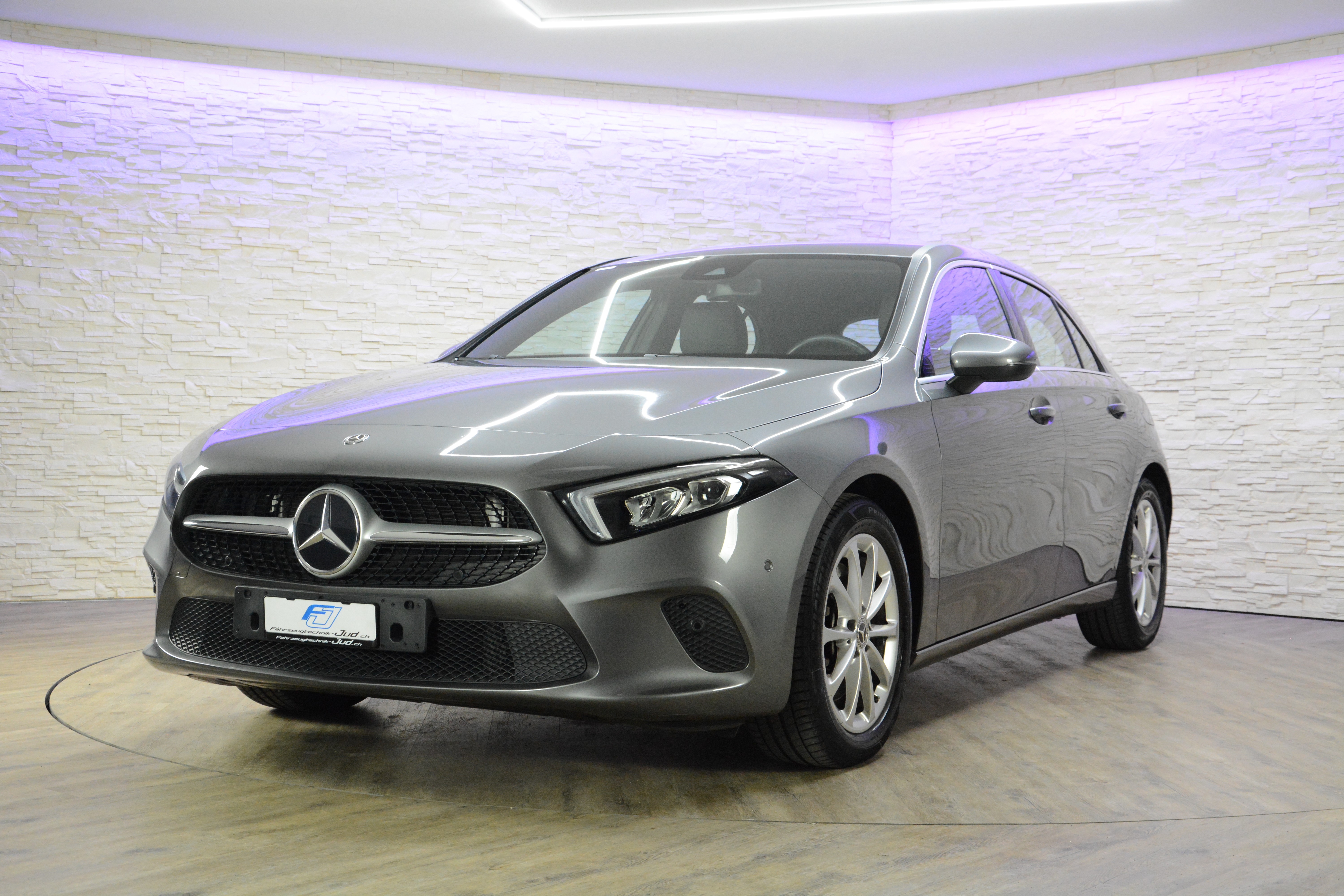 MERCEDES-BENZ A 250 Progressive 4m