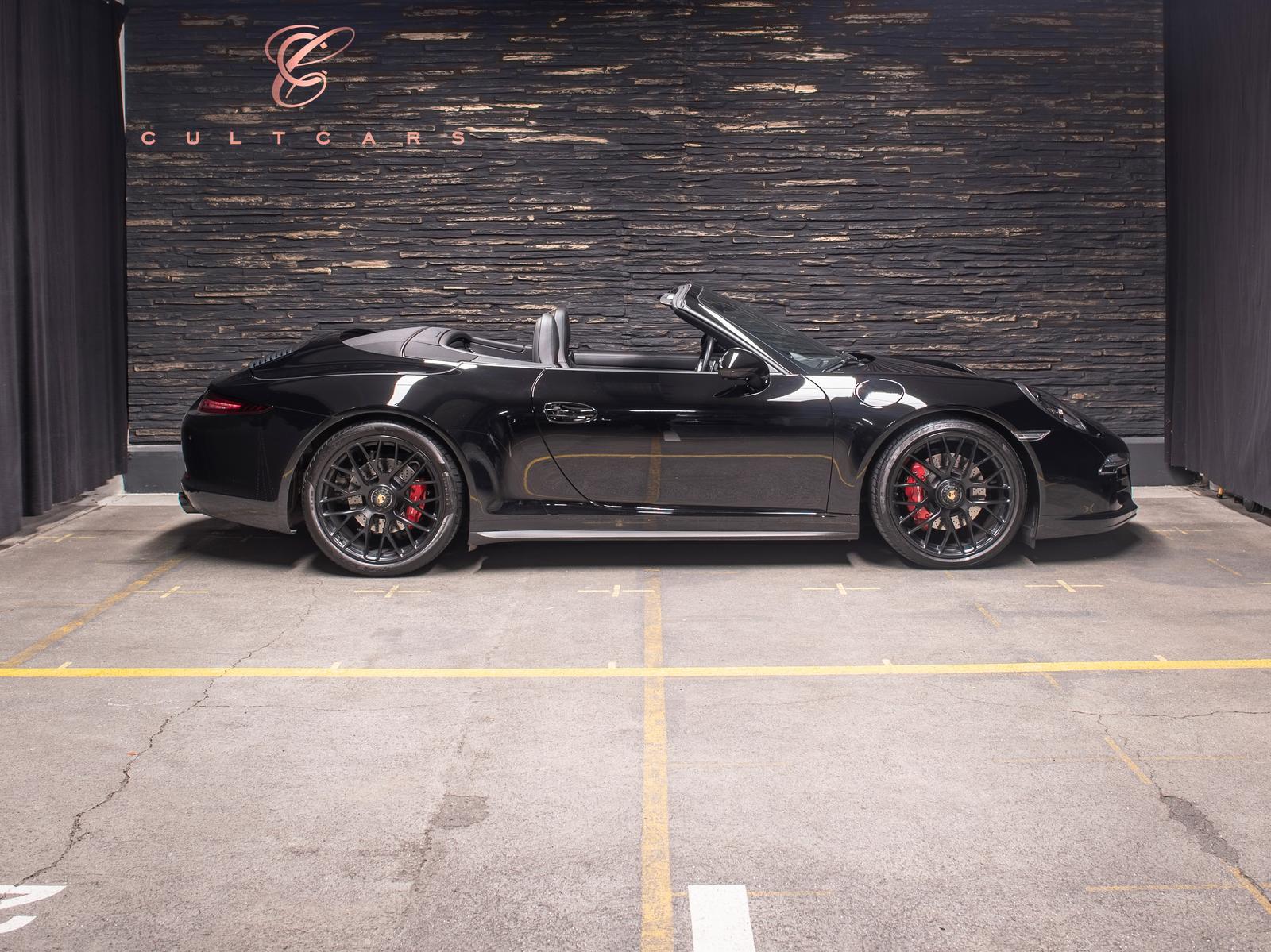 PORSCHE 911 Cabrio Carrera GTS PDK