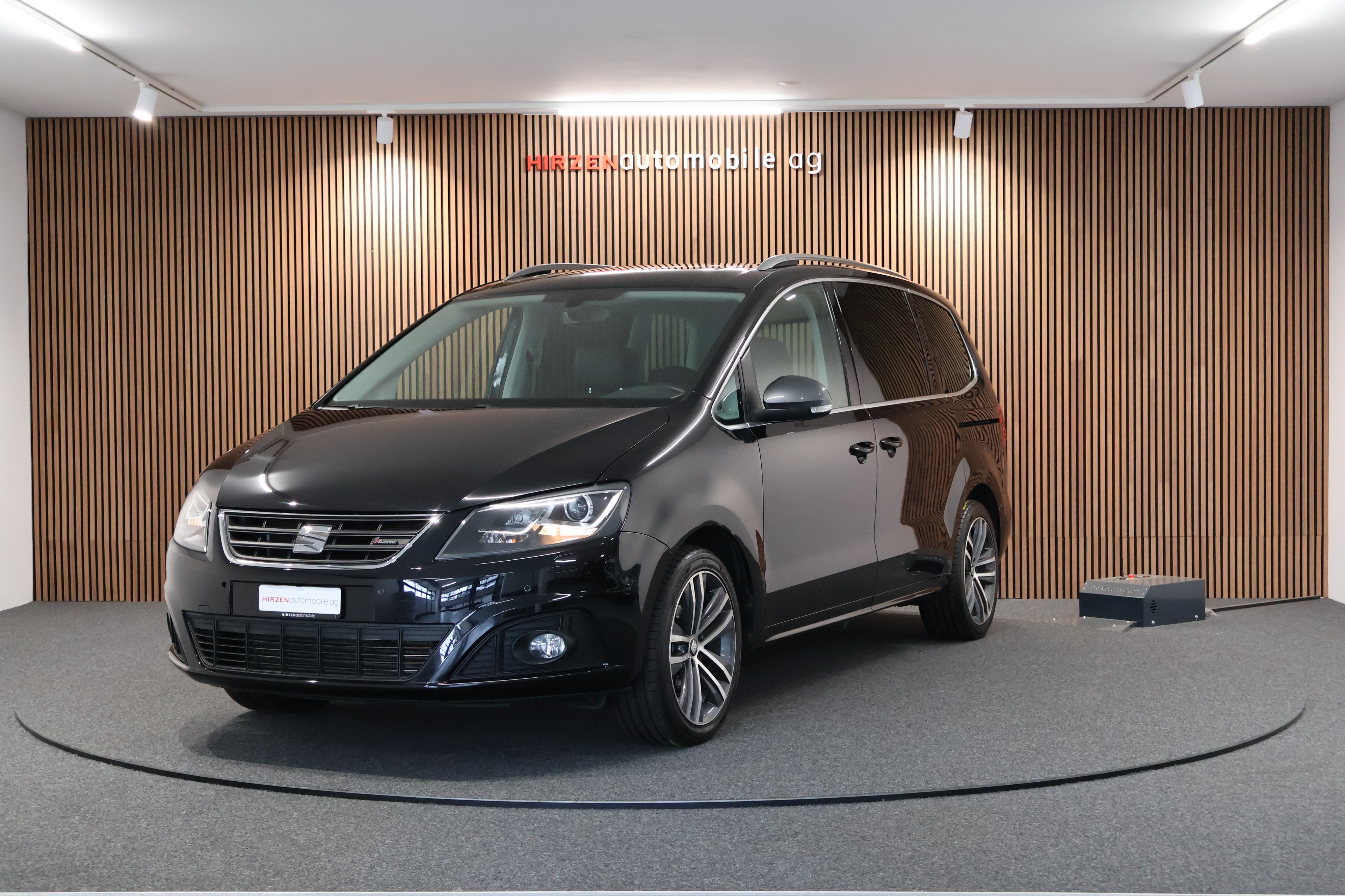 SEAT Alhambra 2.0 TSI FR Line DSG