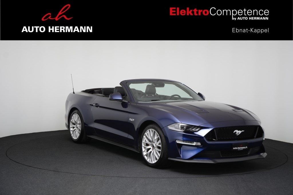 FORD Mustang Convertible 5.0 V8 GT Automat