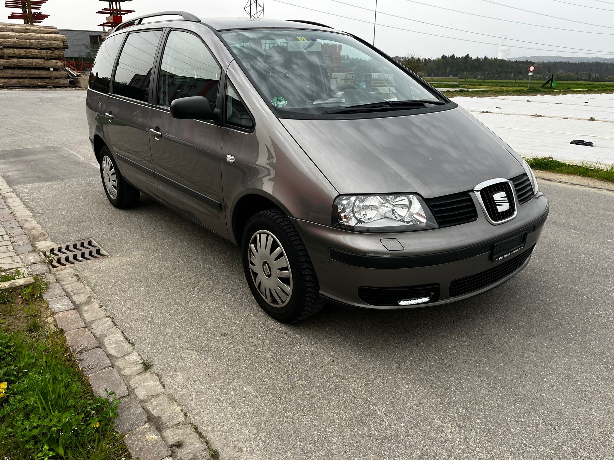 SEAT Alhambra 1.8 Turbo Sport