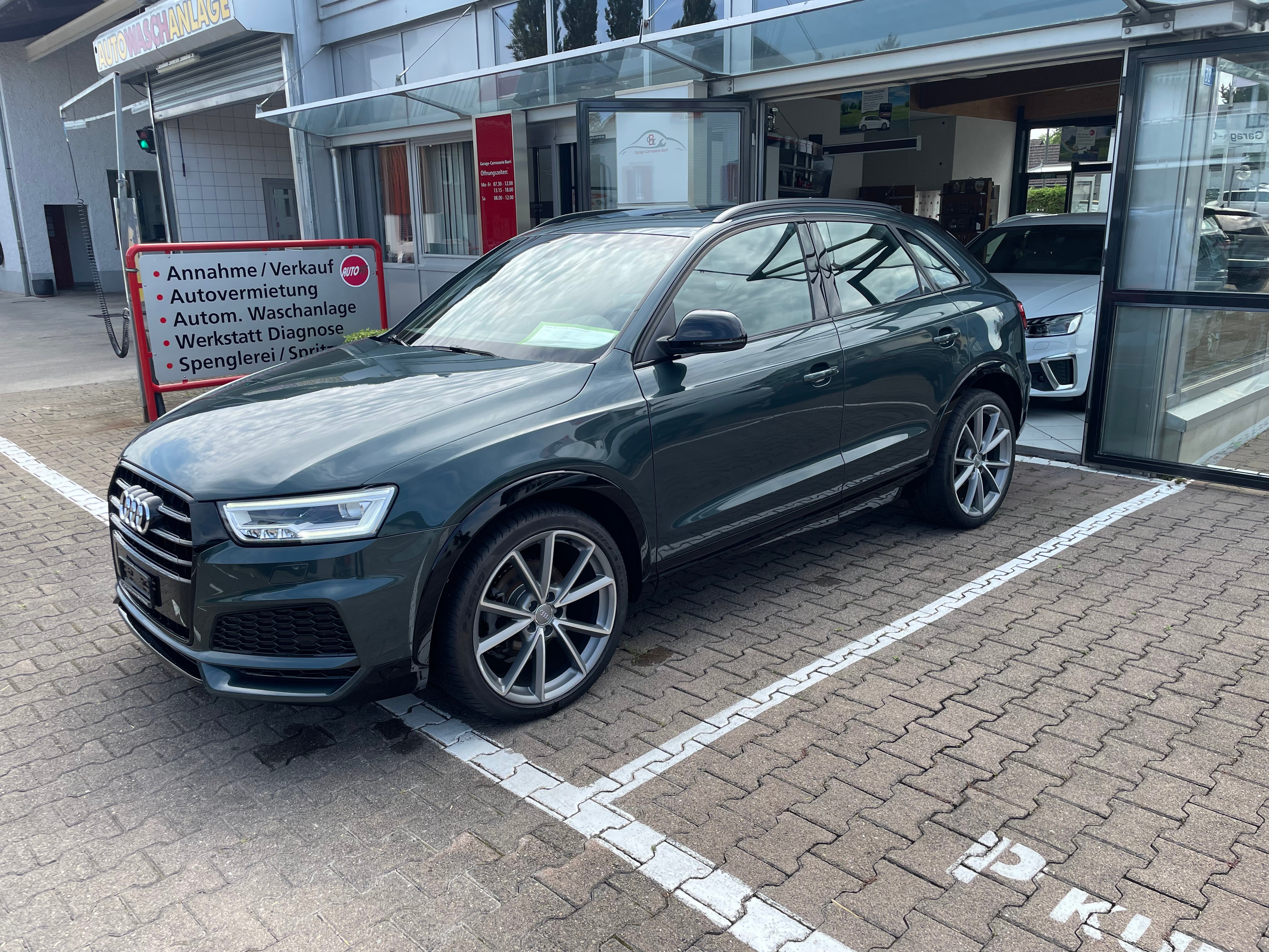 AUDI Q3 1.4 TFSI sport S-tronic