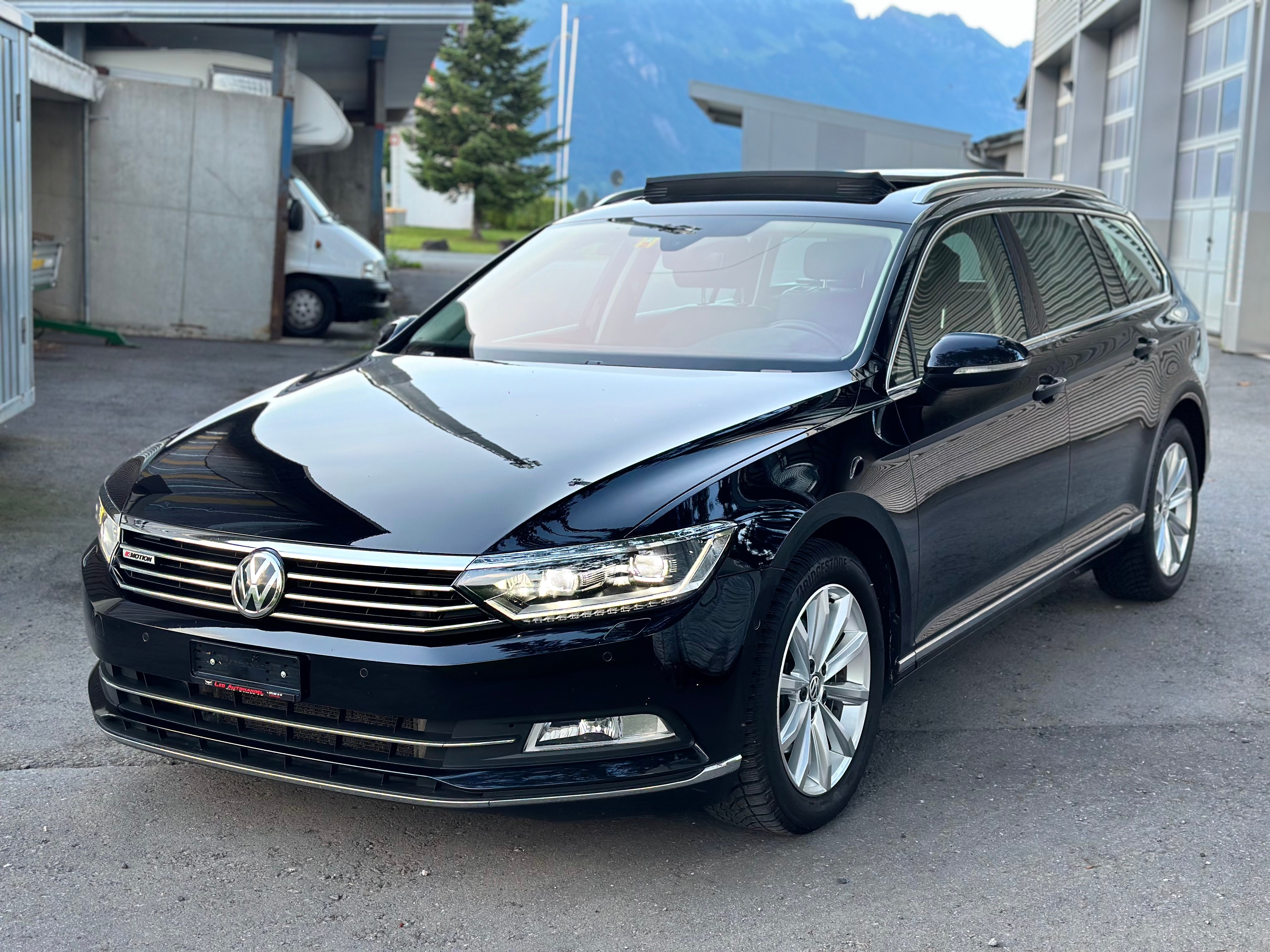 VW Passat Variant 2.0 TDI BMT Highline DSG 4Motion