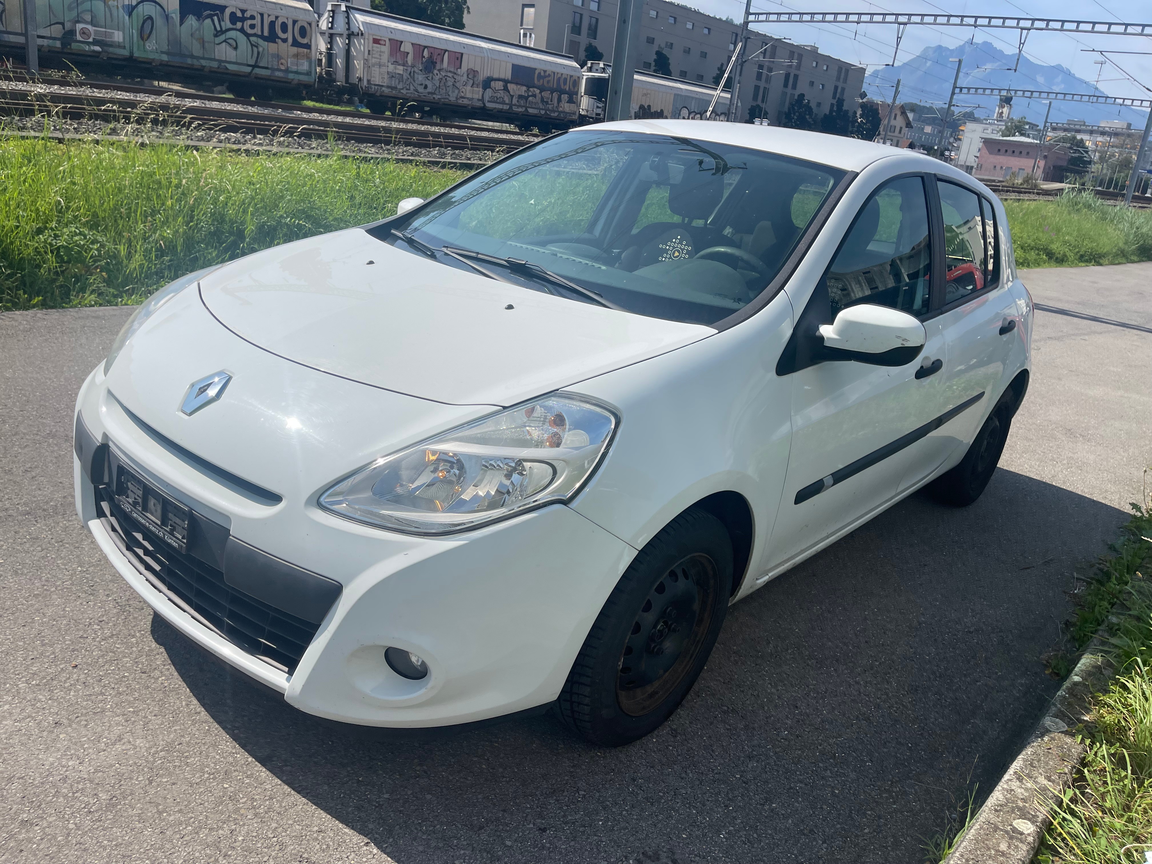 RENAULT Clio 1.2 16V Turbo S