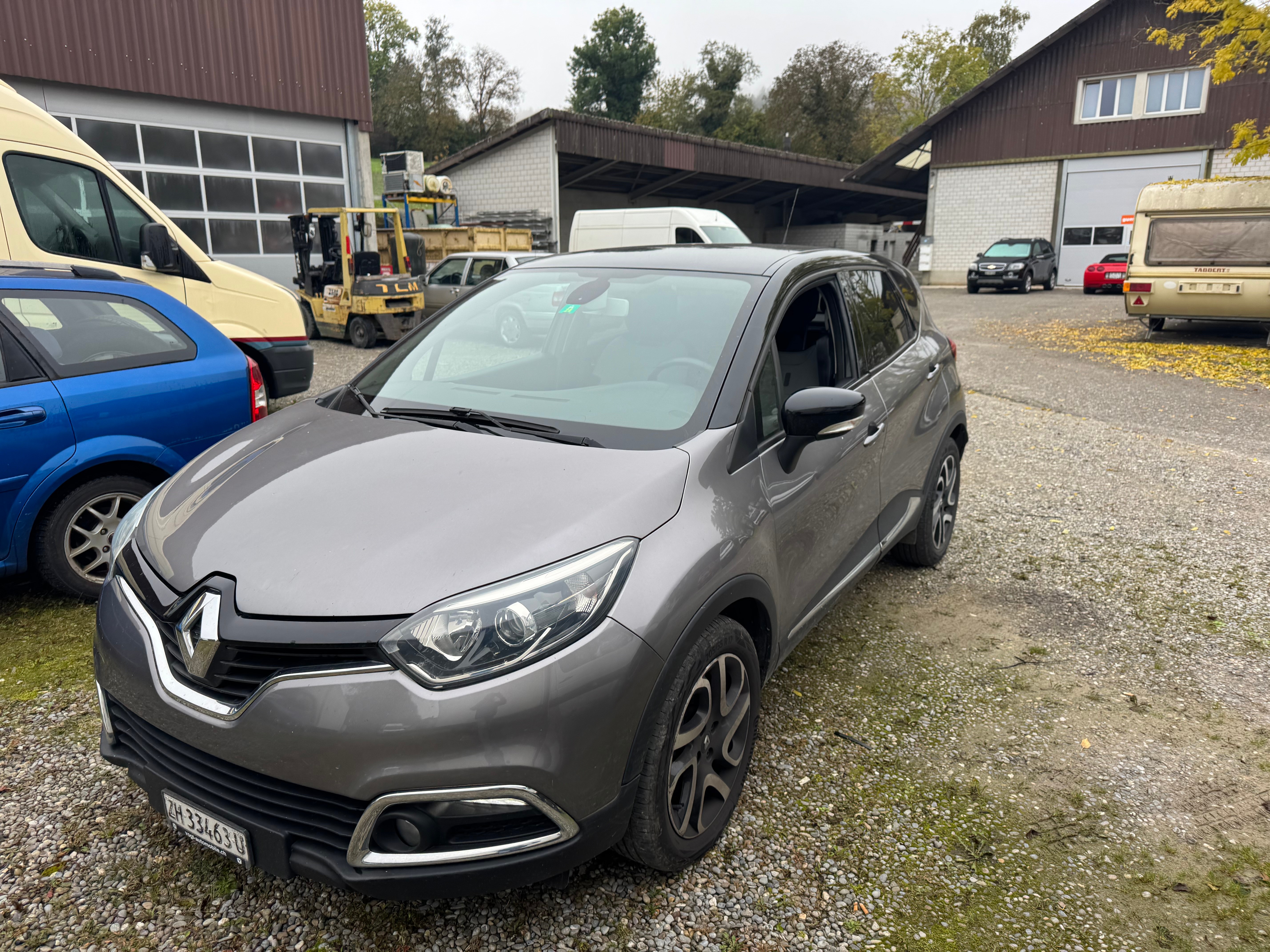 RENAULT Captur 1.2 T 16V Dynamique EDC