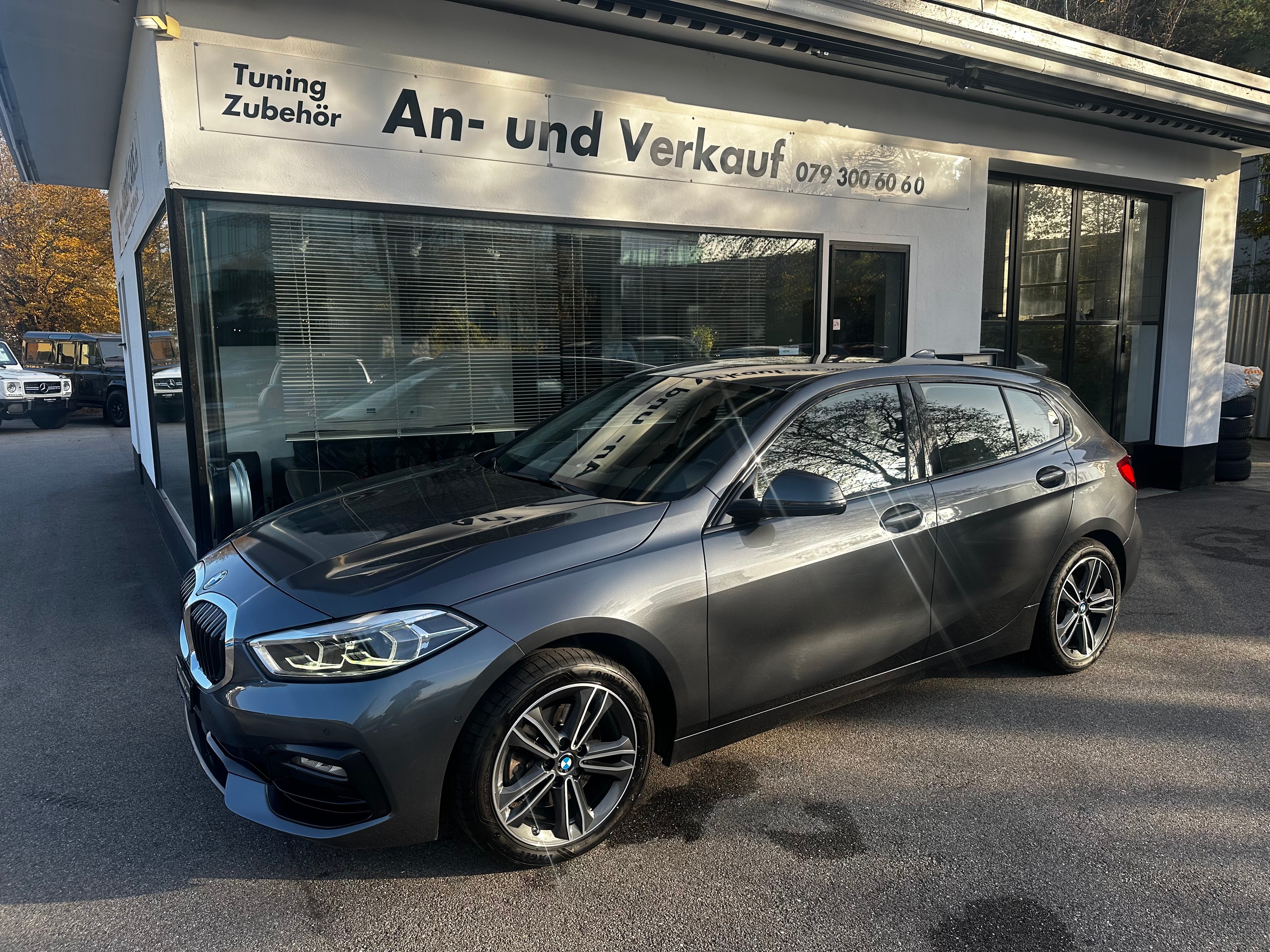 BMW 118i Sport Line Steptronic