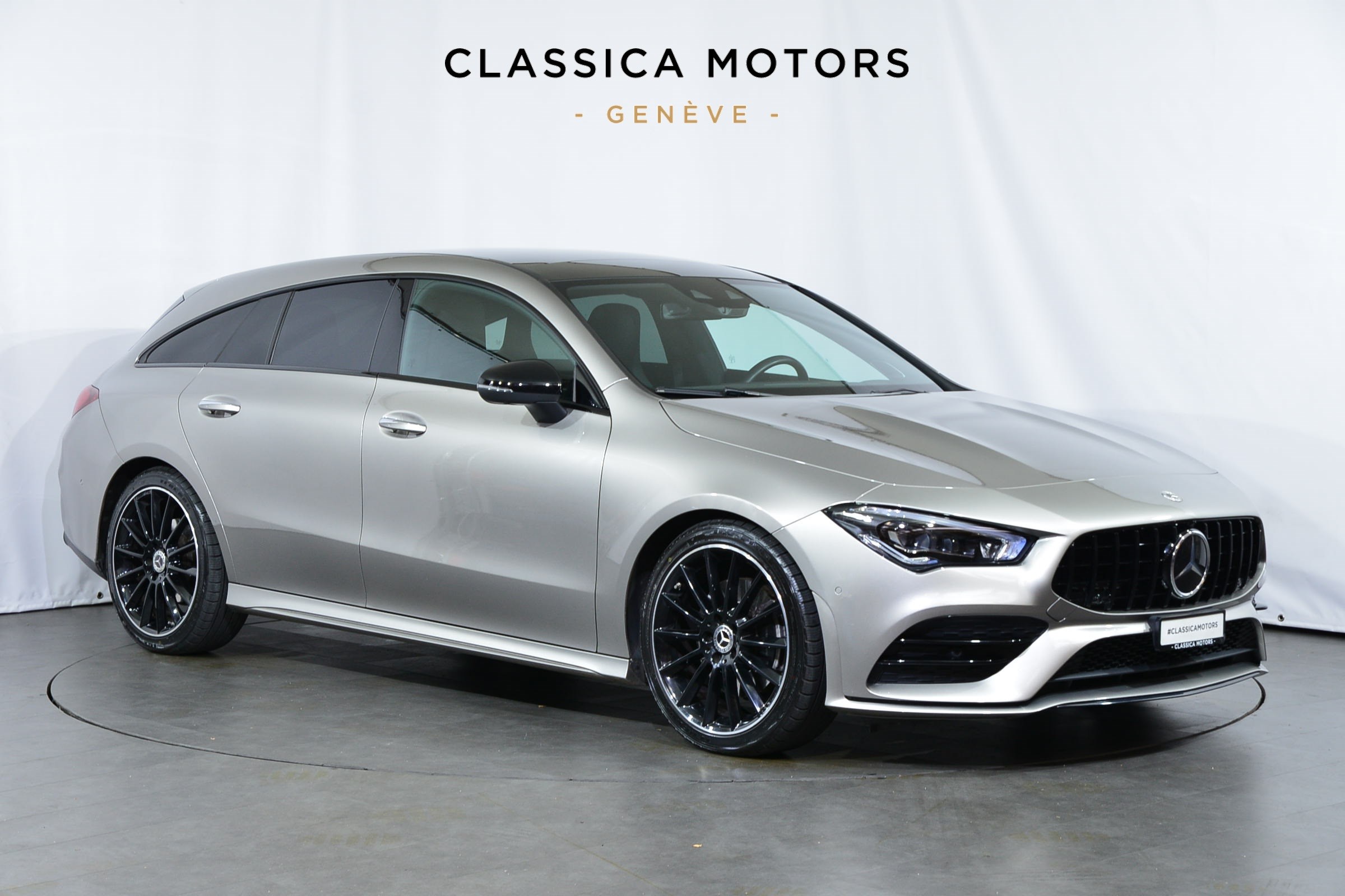 MERCEDES-BENZ CLA Shooting Brake 200 AMG Line 7G-DCT