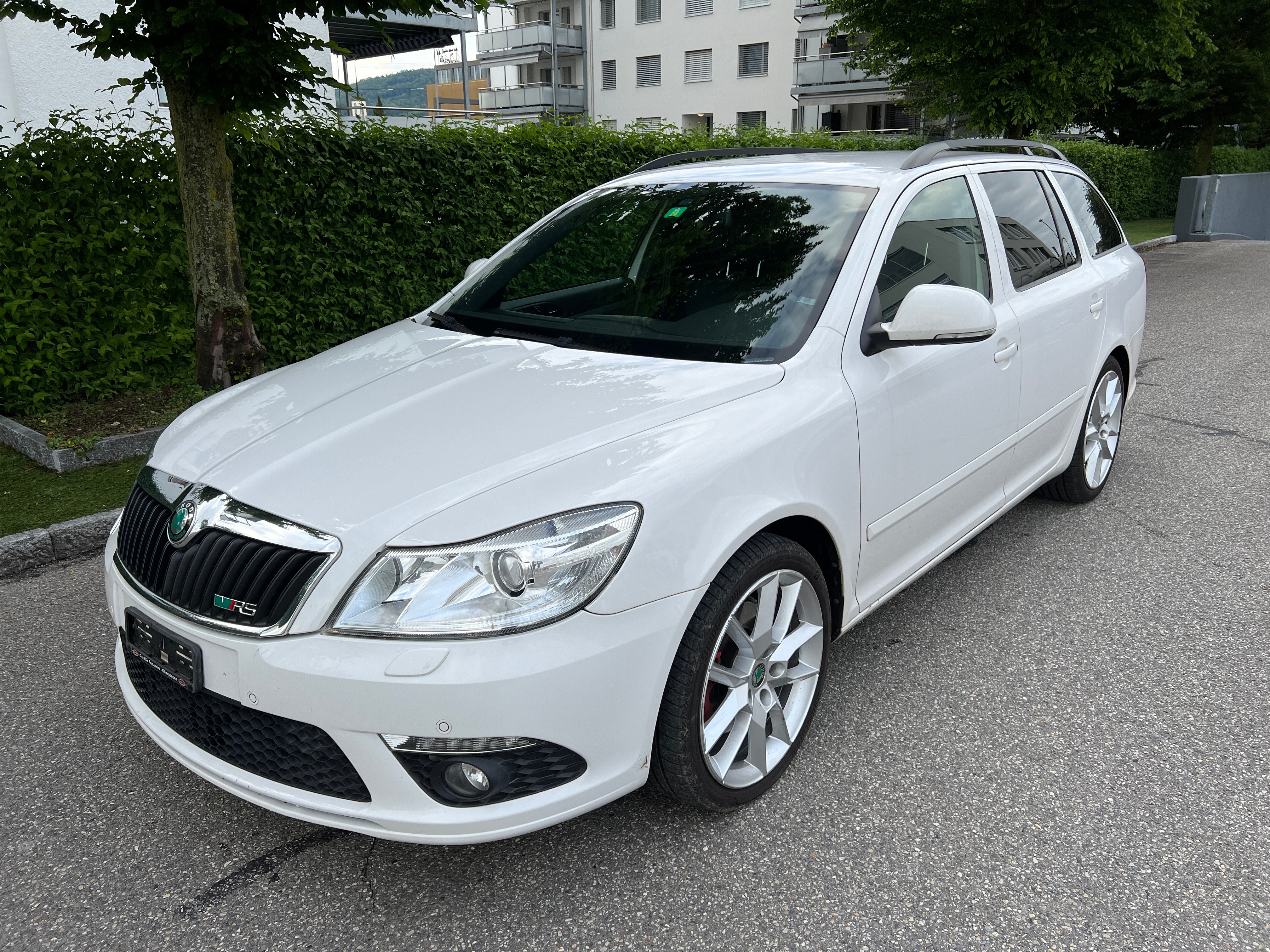 SKODA Octavia Combi 2.0 TSI RS DSG