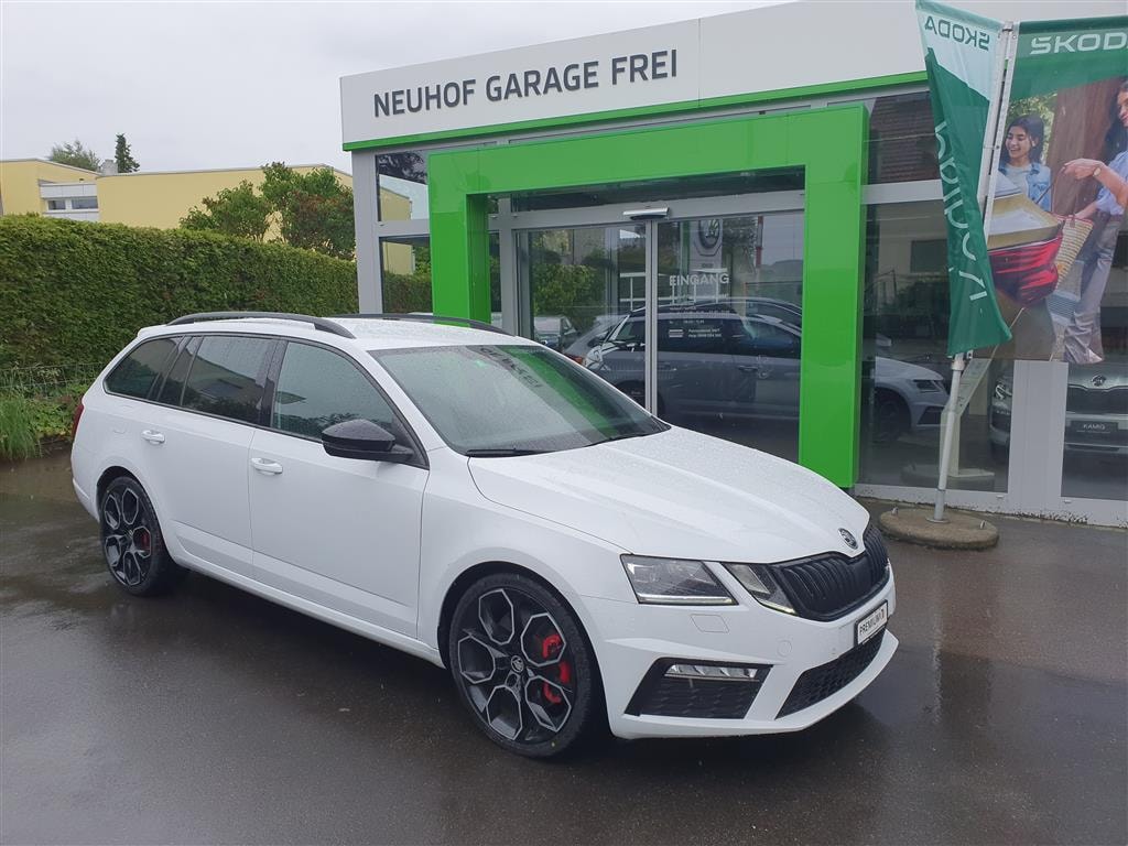 SKODA Octavia Combi 2.0 TSI RS DSG