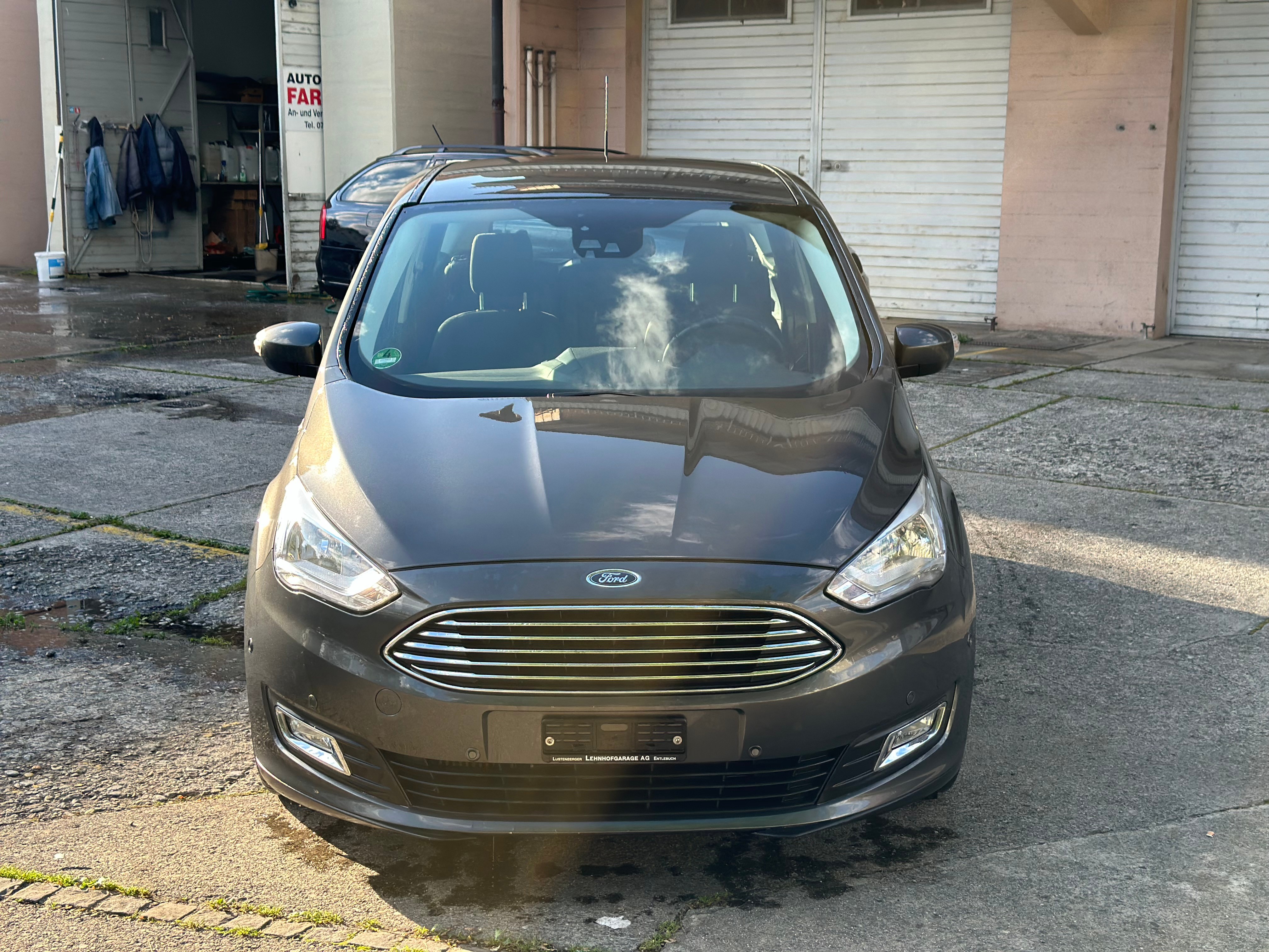 FORD C-Max 1.0 SCTi Titanium