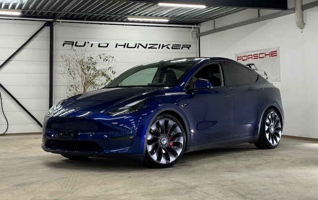 TESLA Model Y Performance 534PS / AMD Ryzen / VISION / Autopilot 4.0 mit EAP