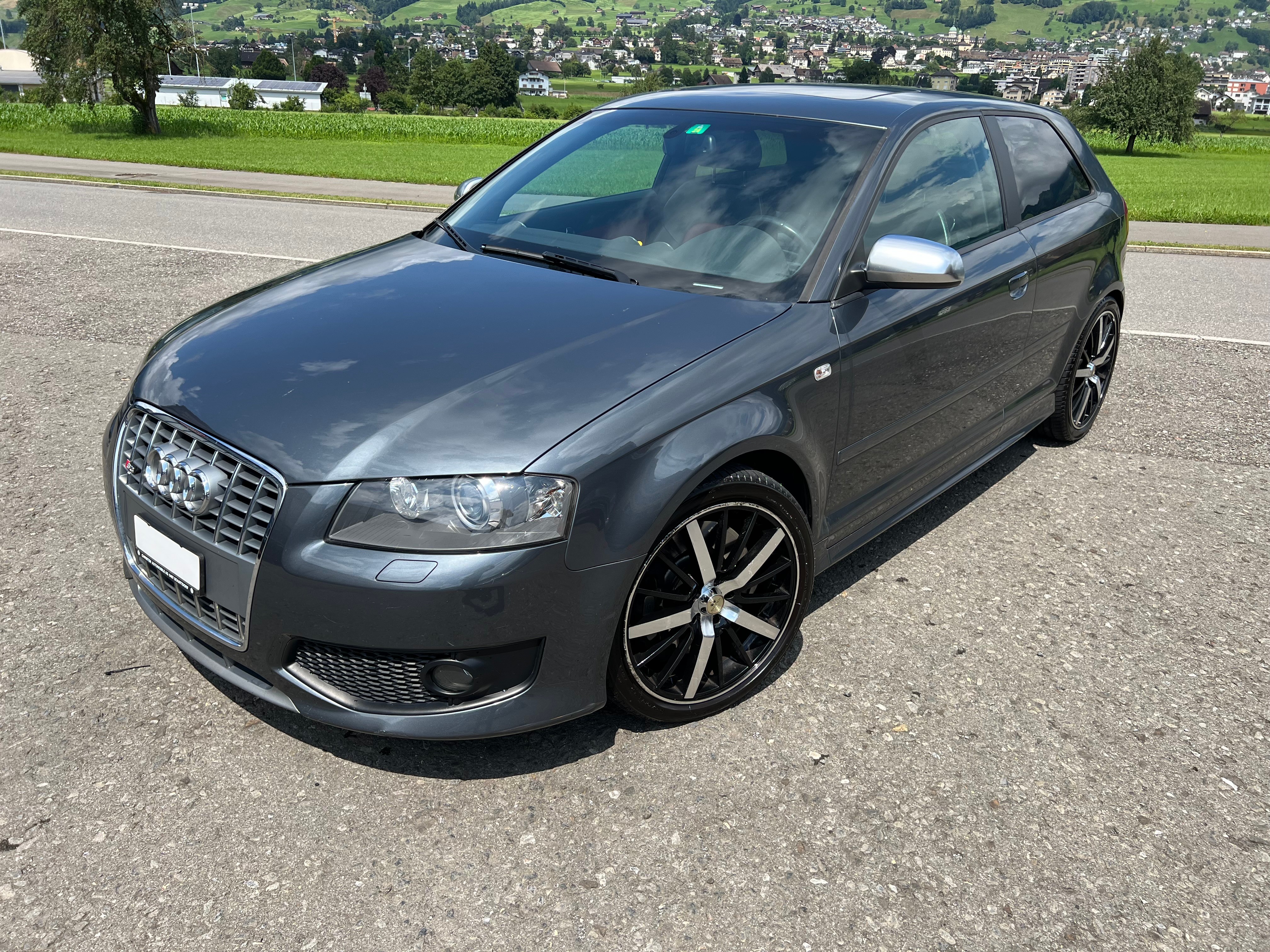 AUDI S3 2.0 Turbo FSI quattro