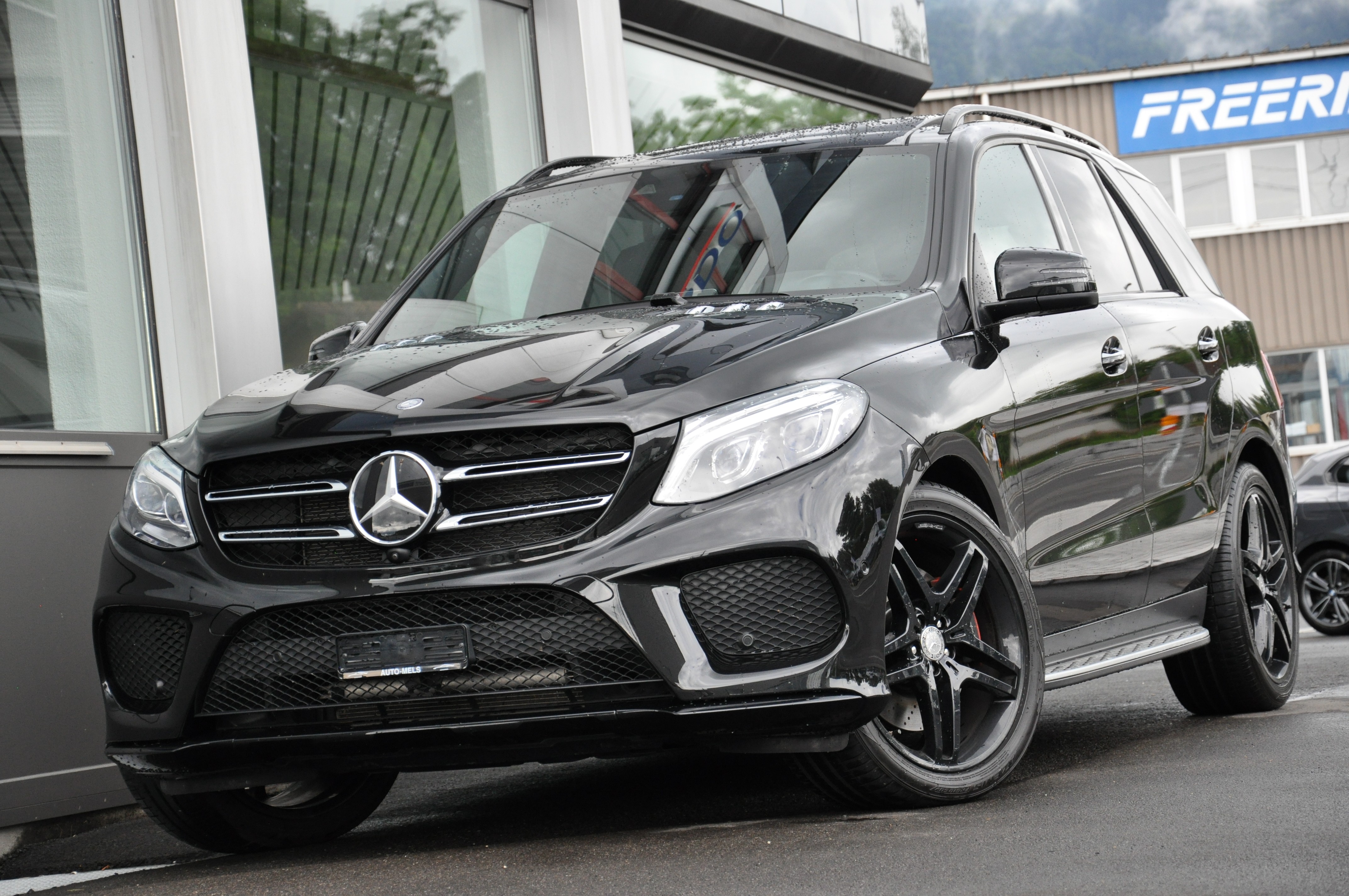 MERCEDES-BENZ GLE 500 Executive 4Matic 7G-Tronic AMG