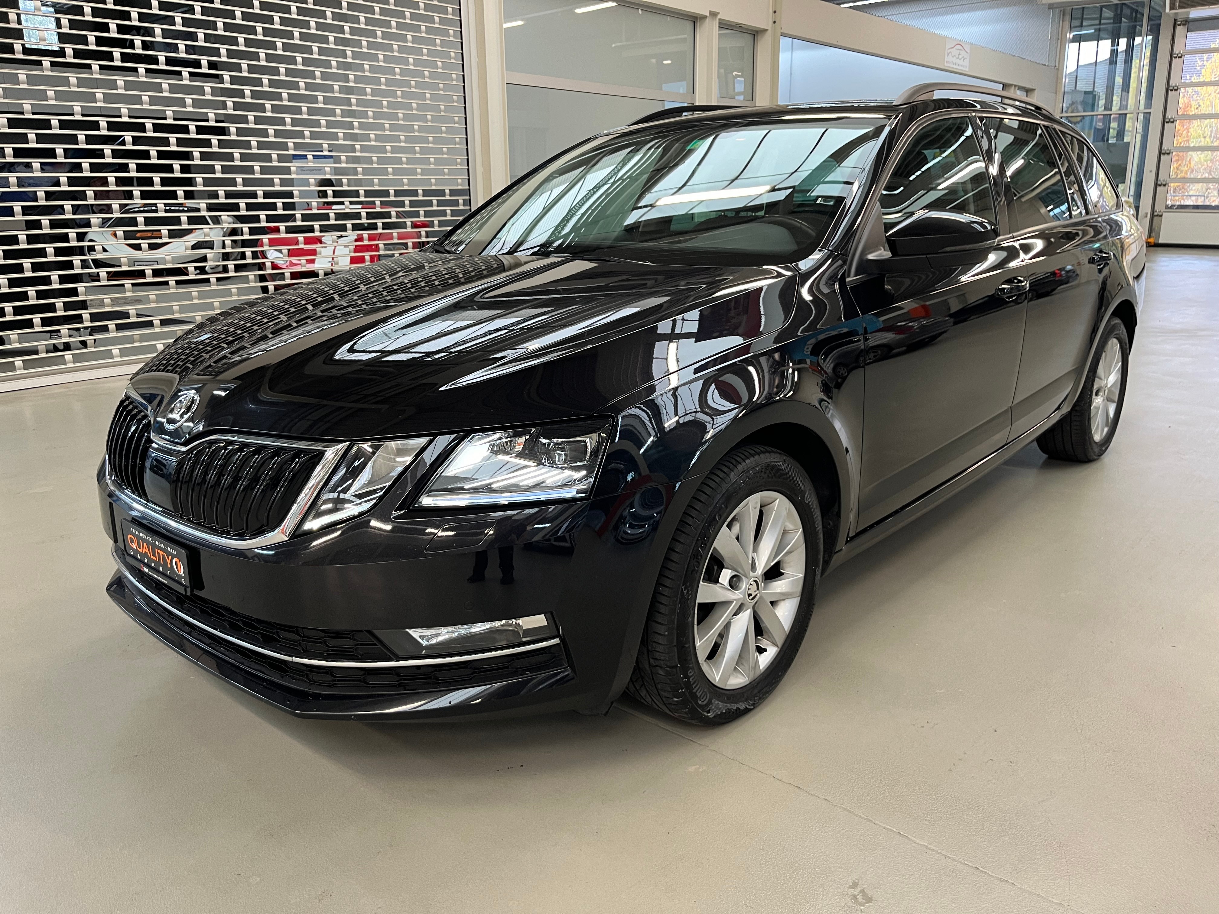 SKODA Octavia Combi 2.0 TDI Style 4x4 DSG