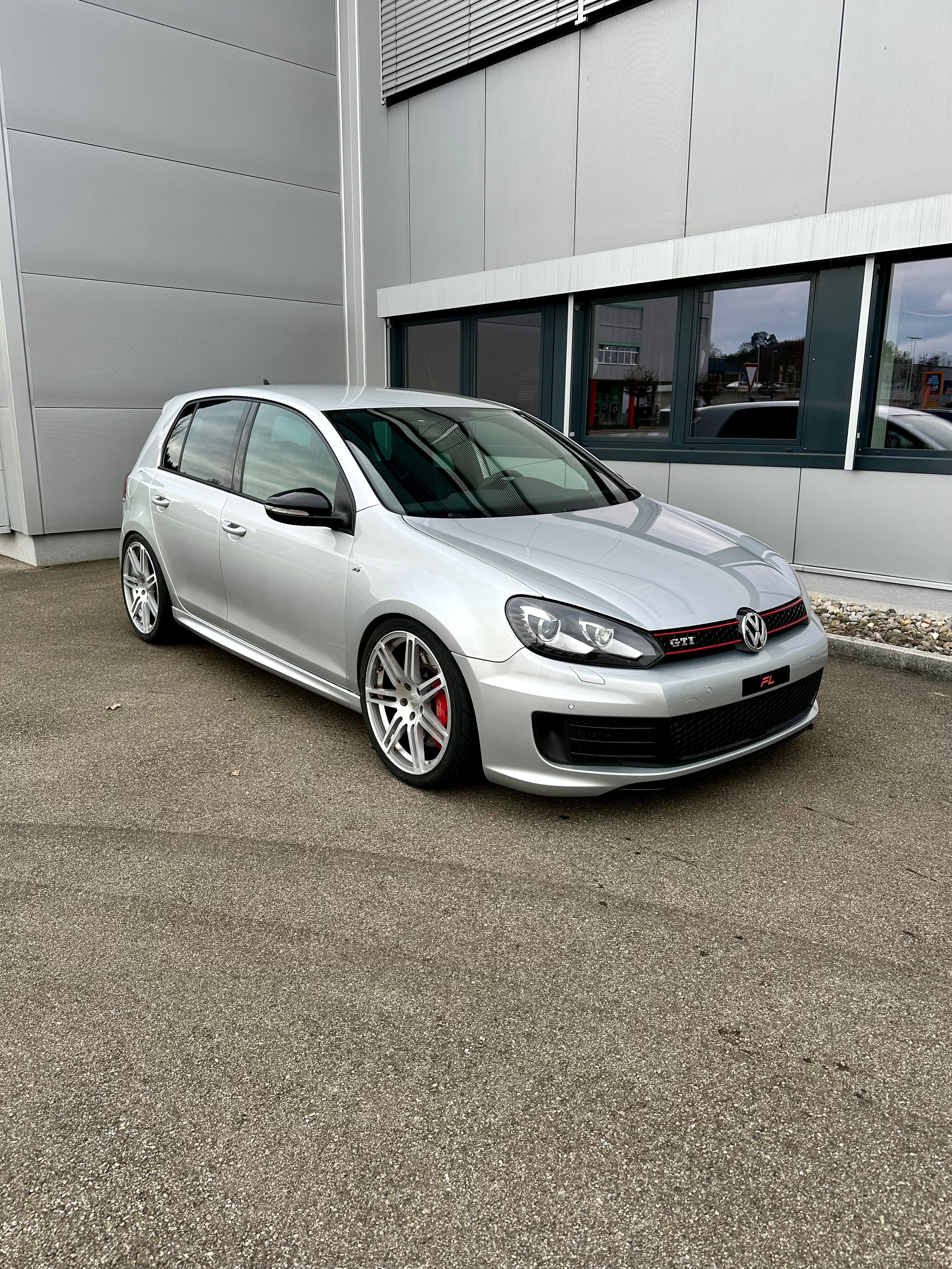 VW Golf 2.0 TSI GTI Edition 35 O.C.T