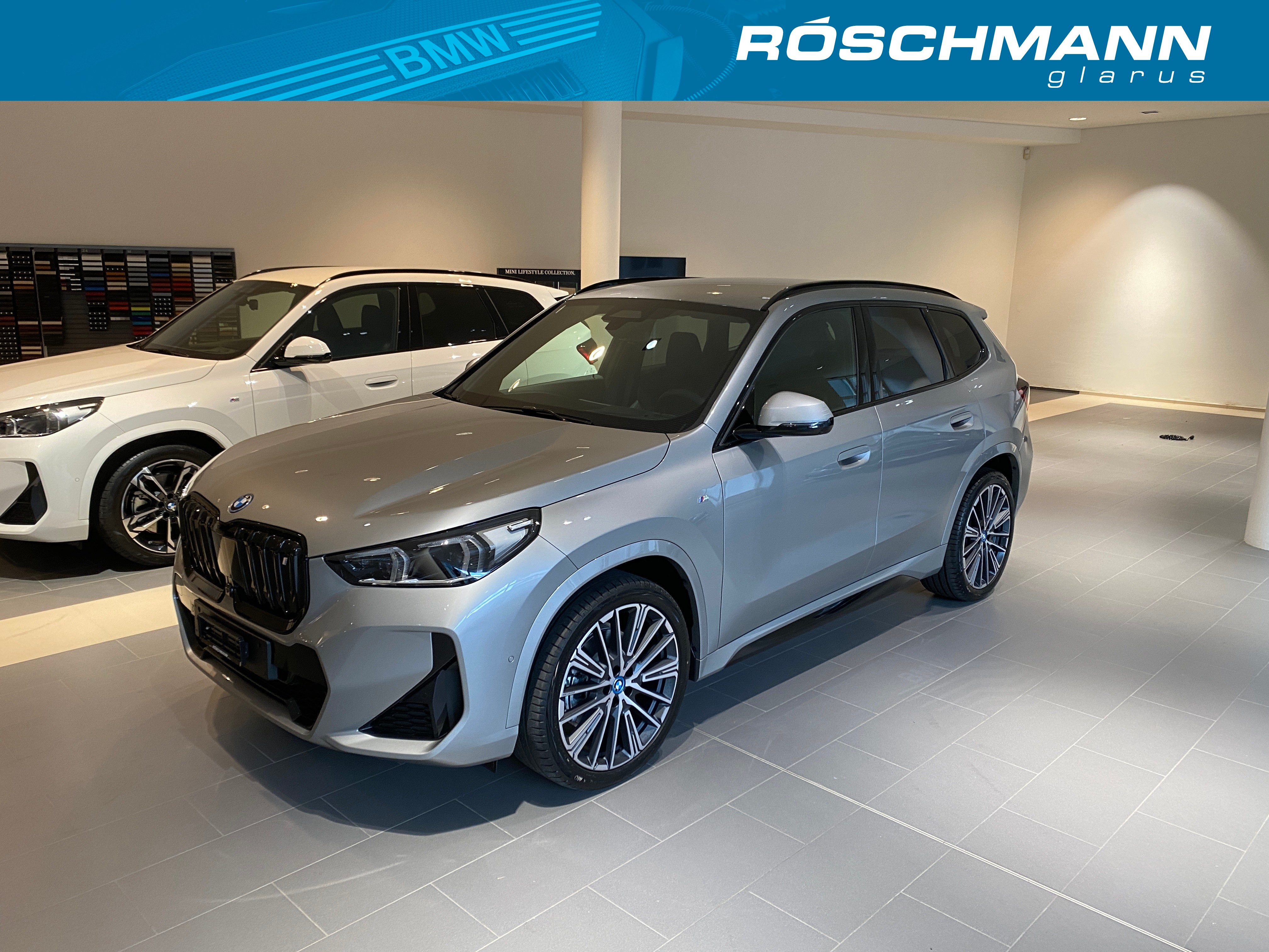 BMW iX1 xDrive 30 M Sport