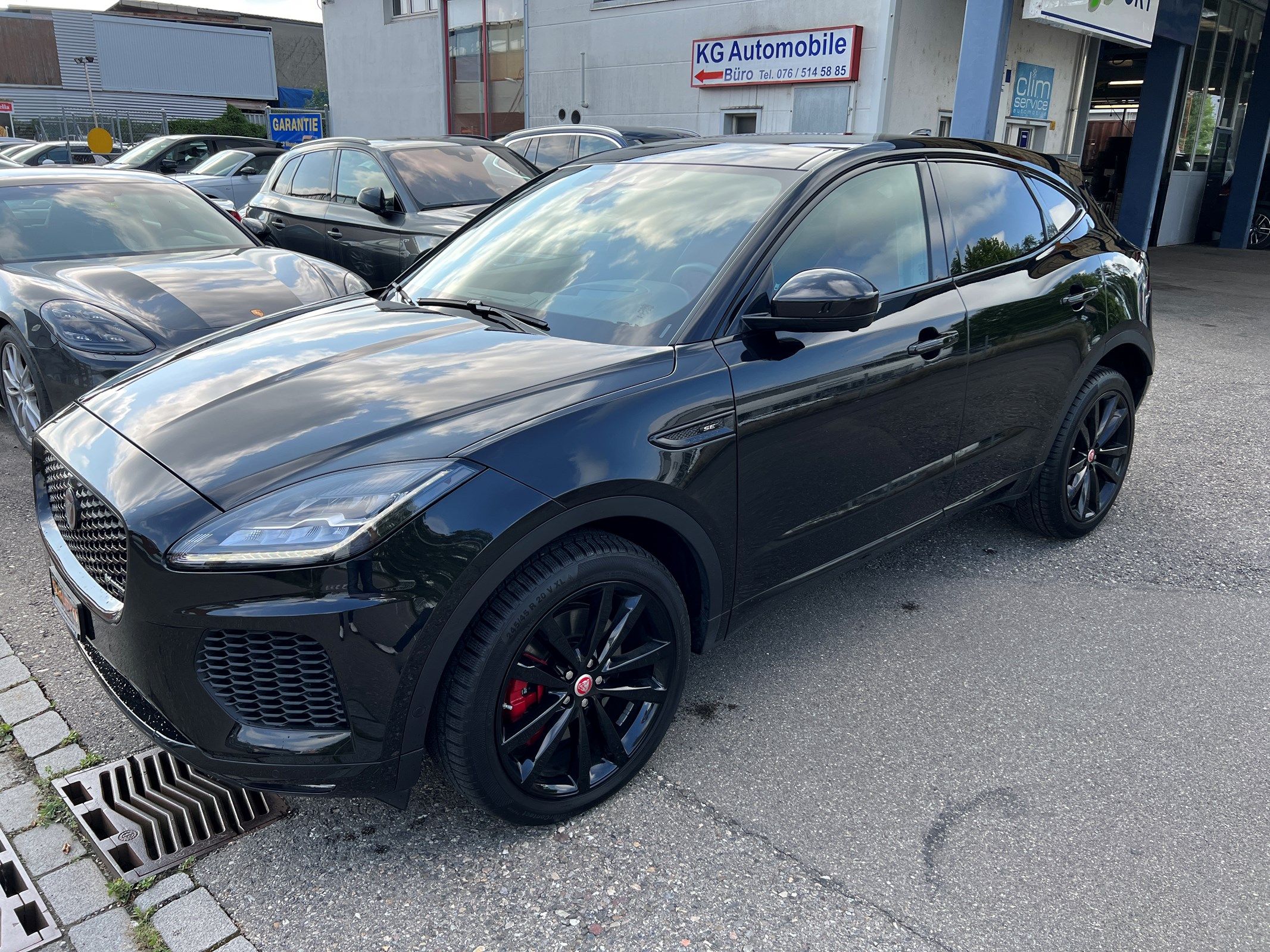 JAGUAR E-Pace 2.0 P250 R-Dynamic HSE AWD