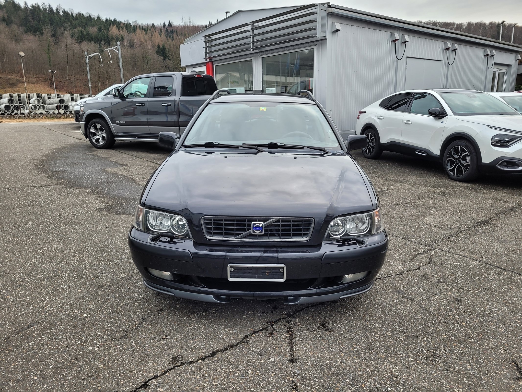 VOLVO V40 2.0T Limited Sports Edition