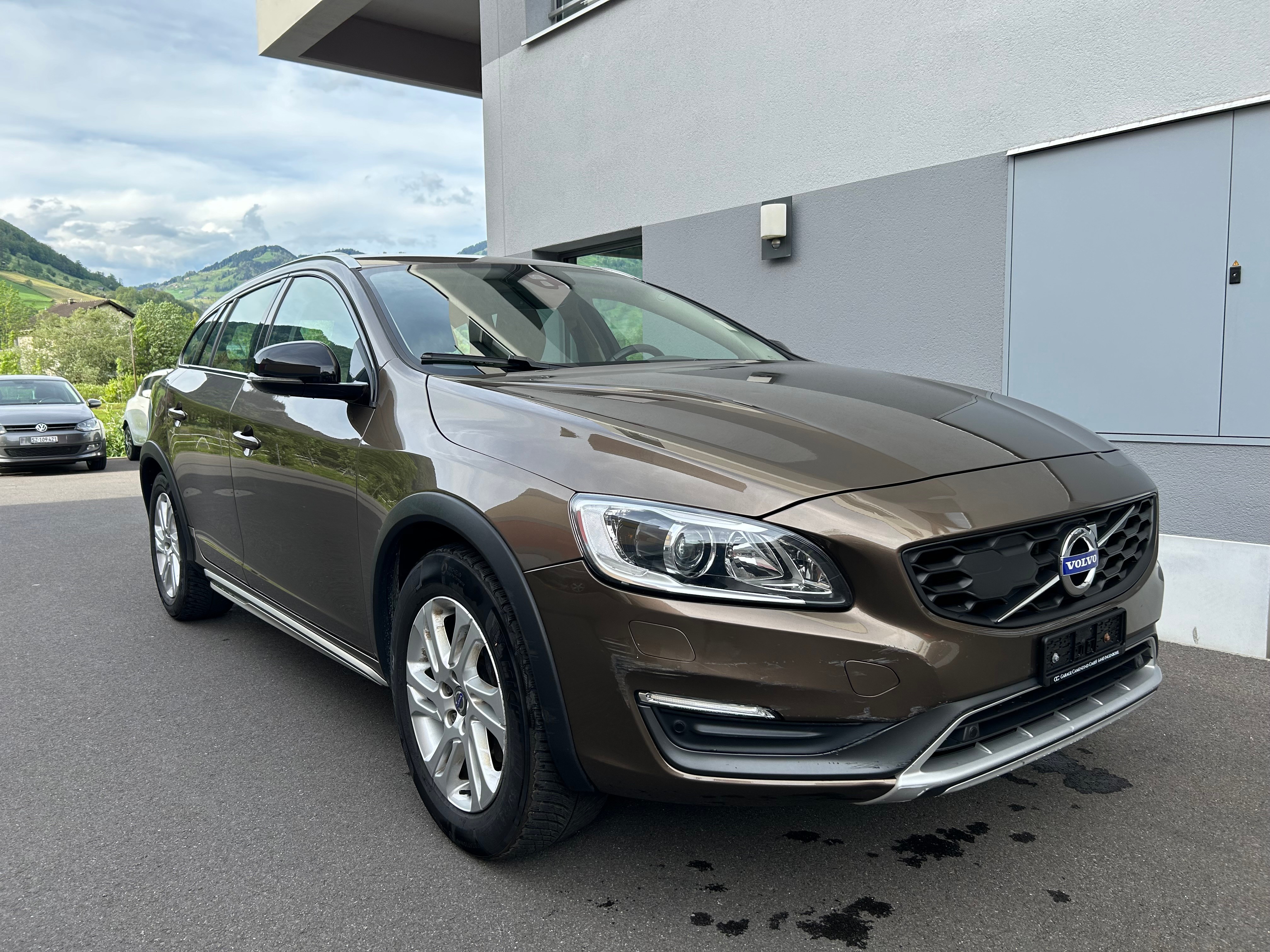 VOLVO V60 Cross Country D4 AWD Momentum Geartronic