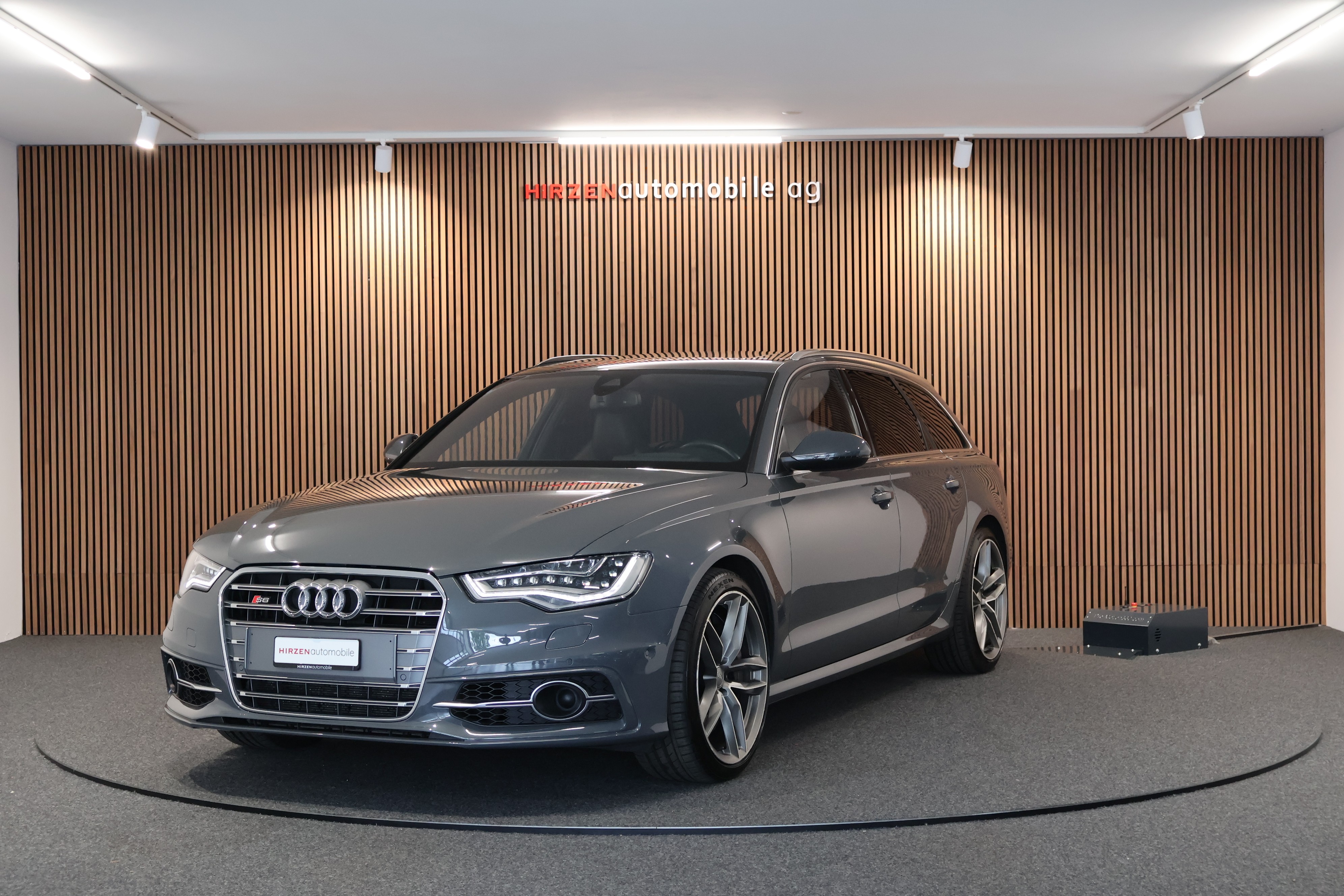 AUDI S6 Avant 4.0 TFSI V8 quattro S-tronic