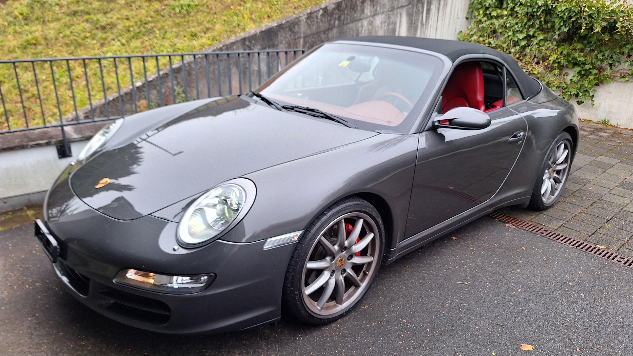 PORSCHE 911 Cabrio Carrera 4S