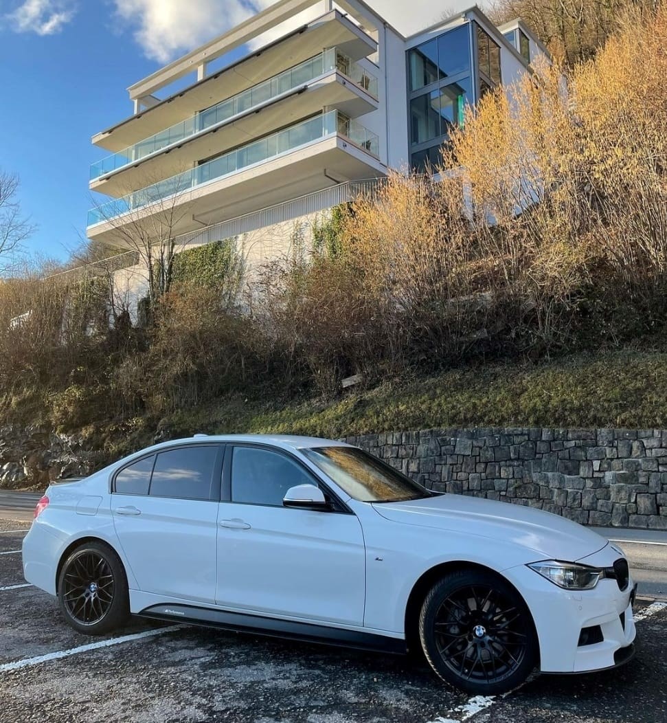 BMW 335i