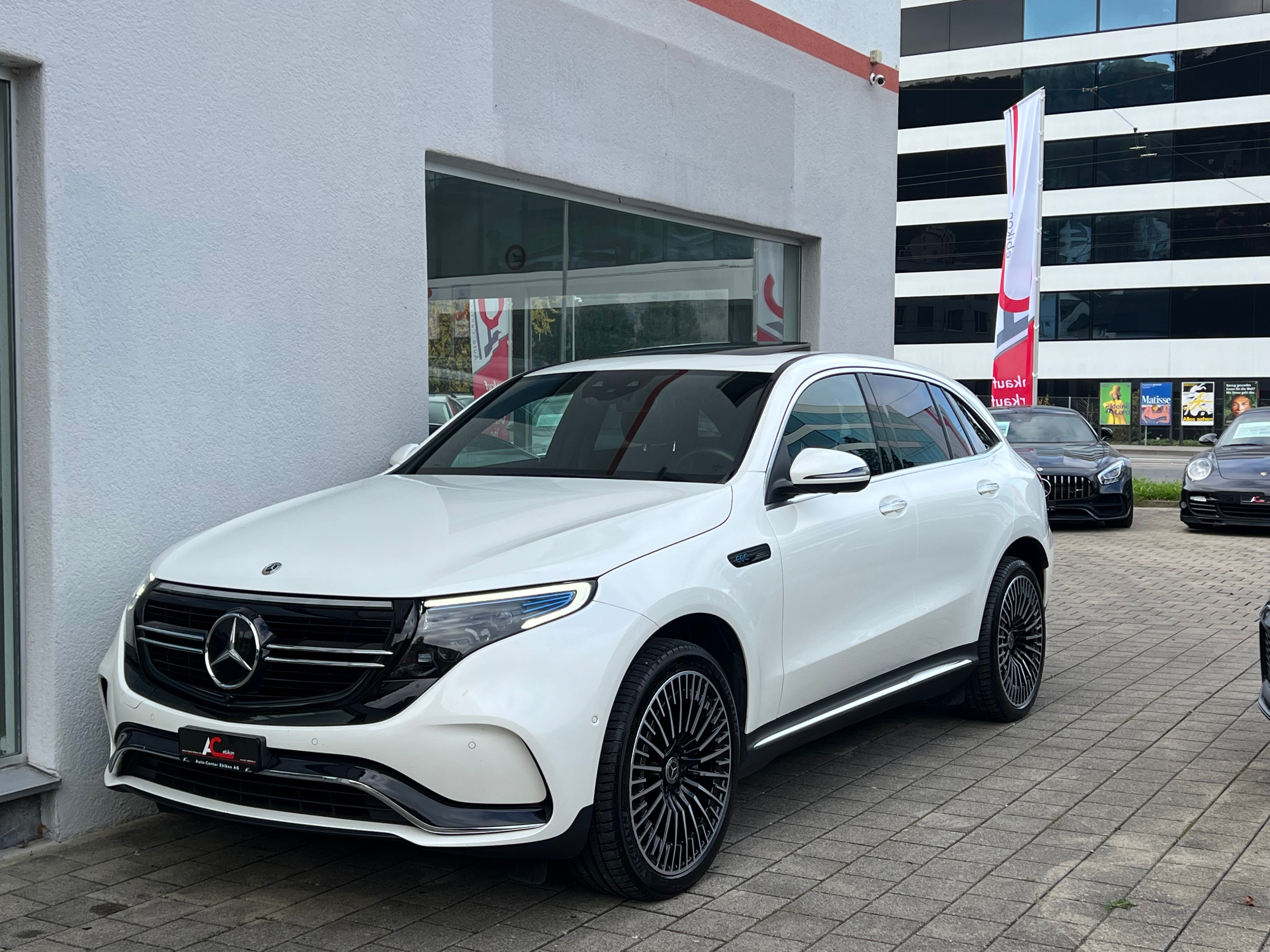 MERCEDES-BENZ EQC 400 AMG Line 4Matic