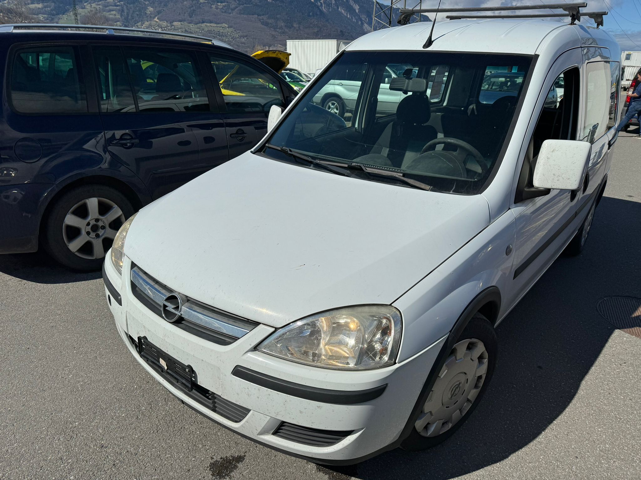 OPEL Combo 1.4 TP (Essentia)