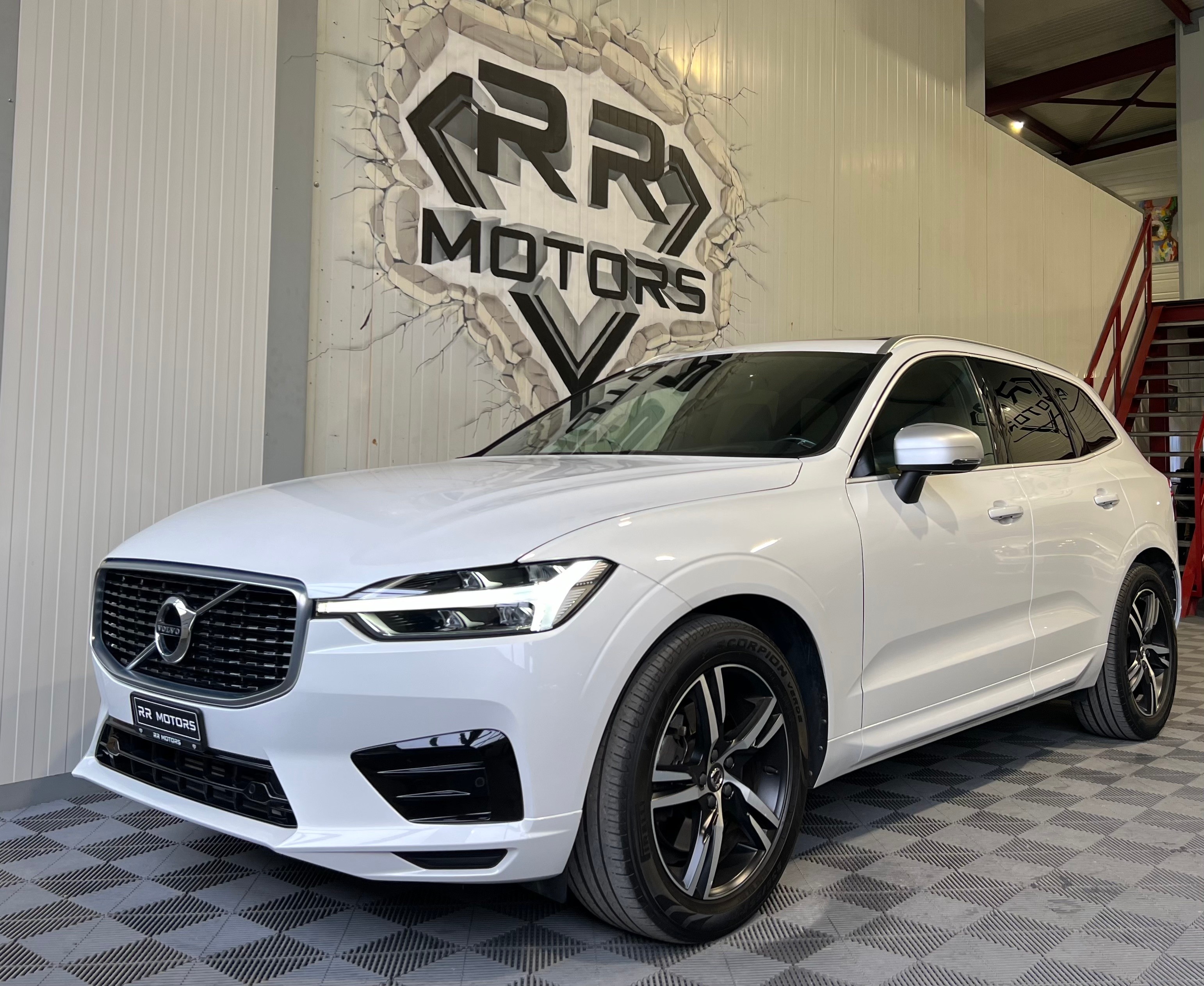 VOLVO XC60 T6 AWD R-Design Geartronic