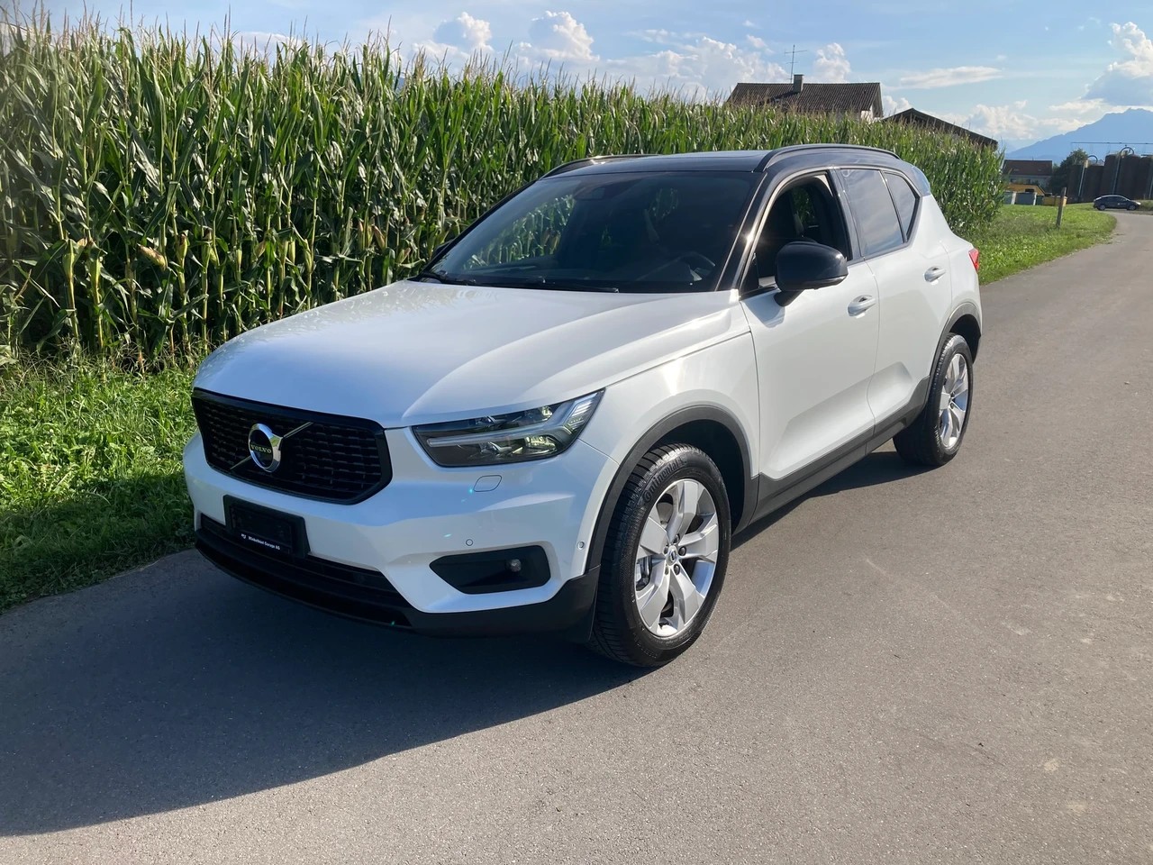 VOLVO XC40 D4 AWD R-Design Geartronic