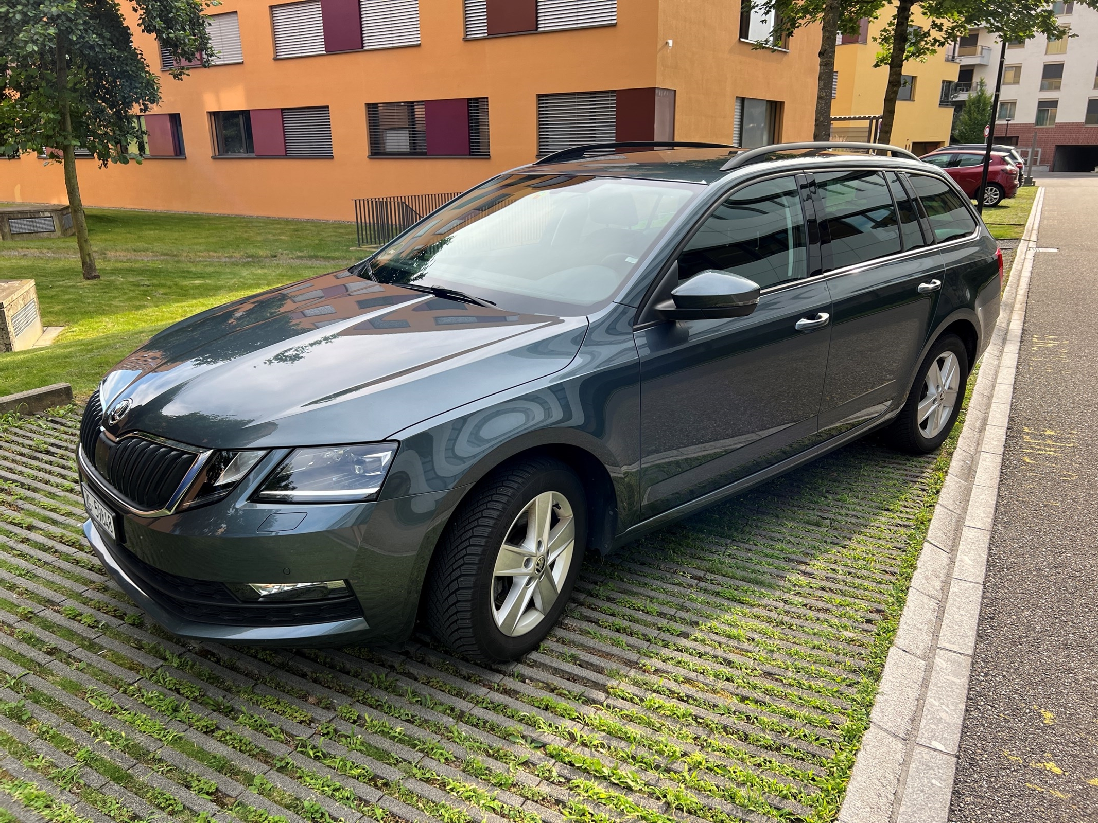 SKODA Octavia Combi 2.0 TDI Ambition 4x4 DSG