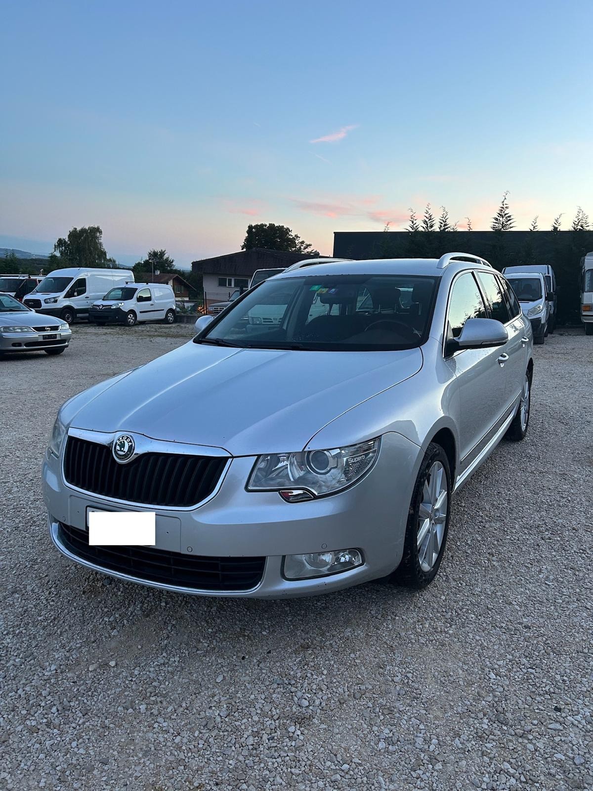 SKODA Superb Combi 2.0 TDi Ambition DSG