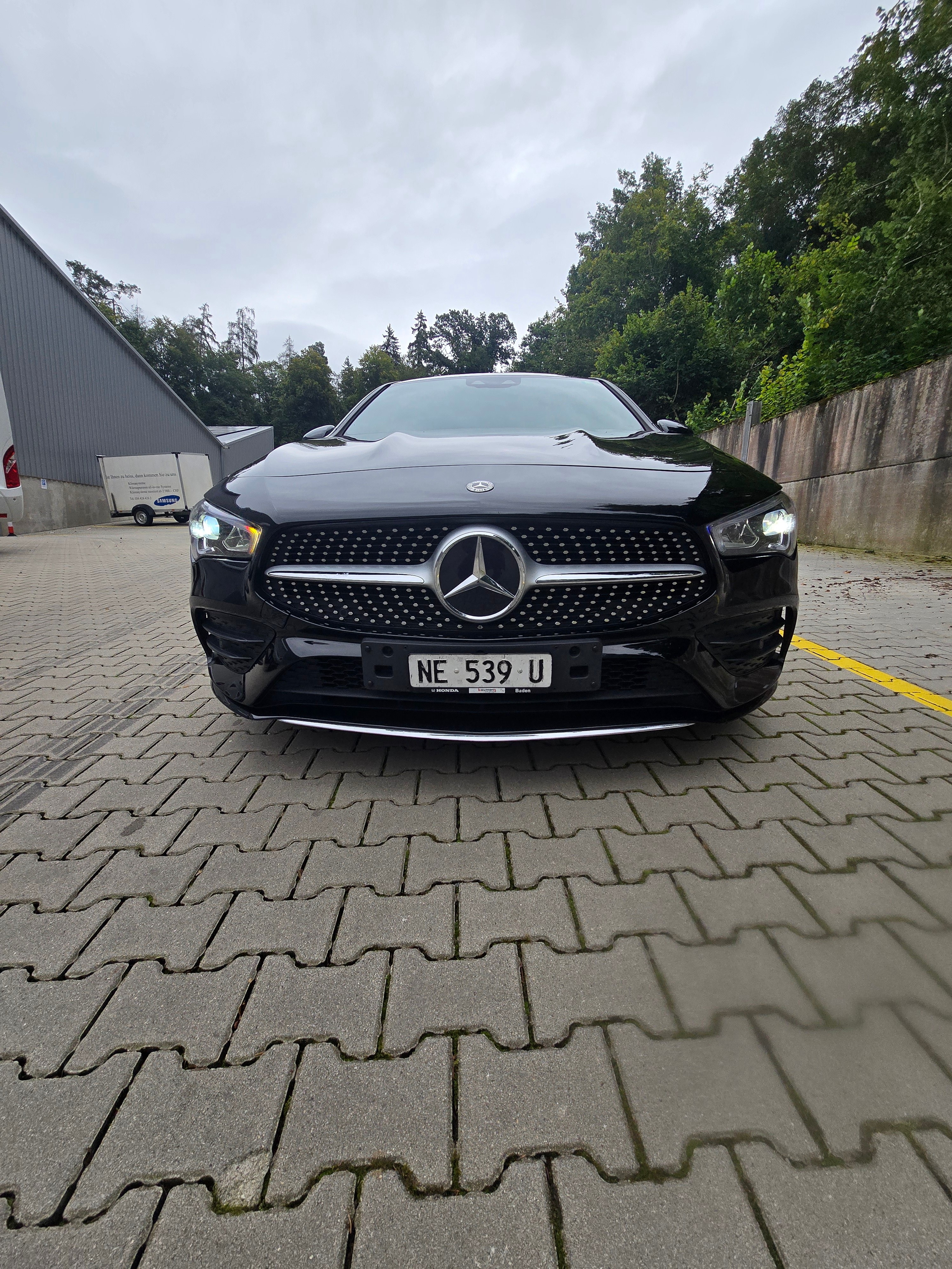 MERCEDES-BENZ CLA 180 d AMG Line 7G-DCT