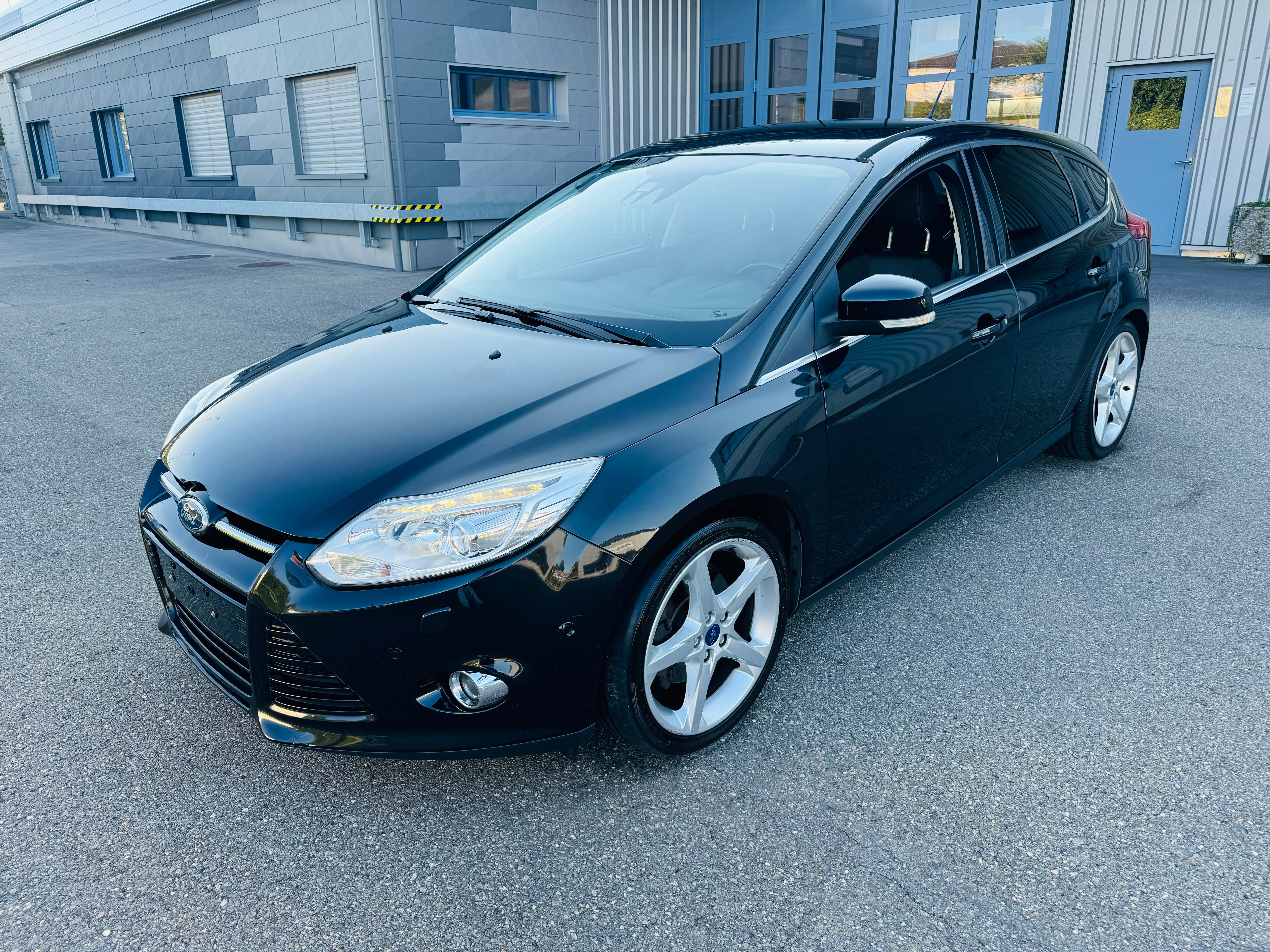 FORD Focus 1.6 SCTi Carving