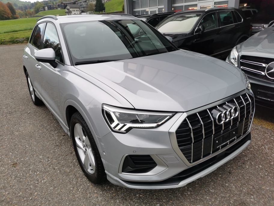 AUDI Q3 40 TFSI advanced quattro S-tronic