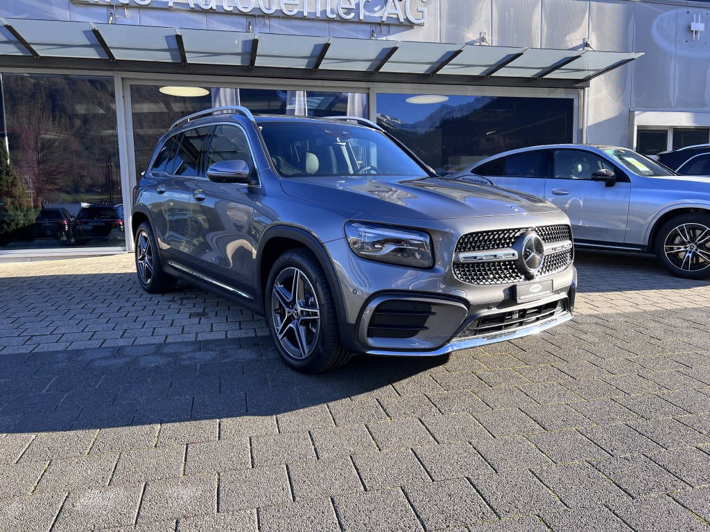 MERCEDES-BENZ GLB 220 d AMG Line 4matic